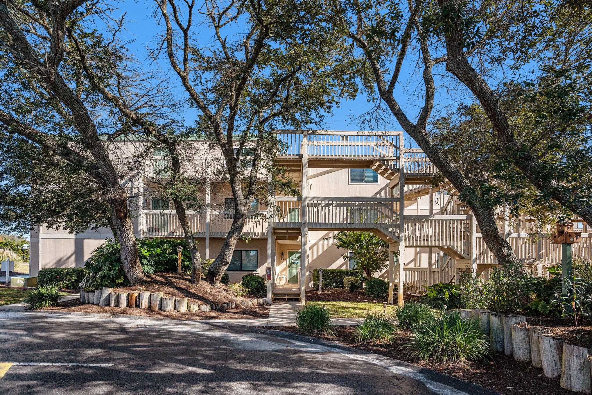 9661 Shore Dr. Property Photo 26