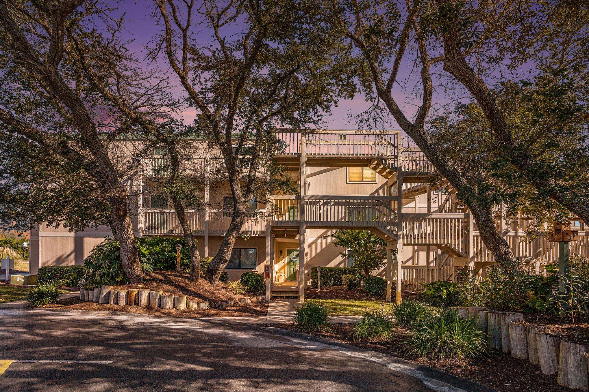 9661 Shore Dr. Property Photo 27