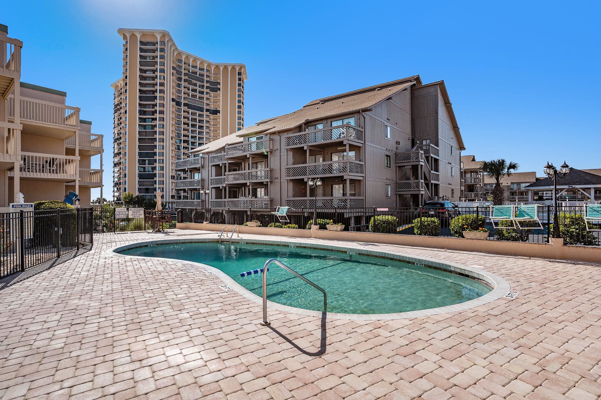 9661 Shore Dr. Property Photo 32