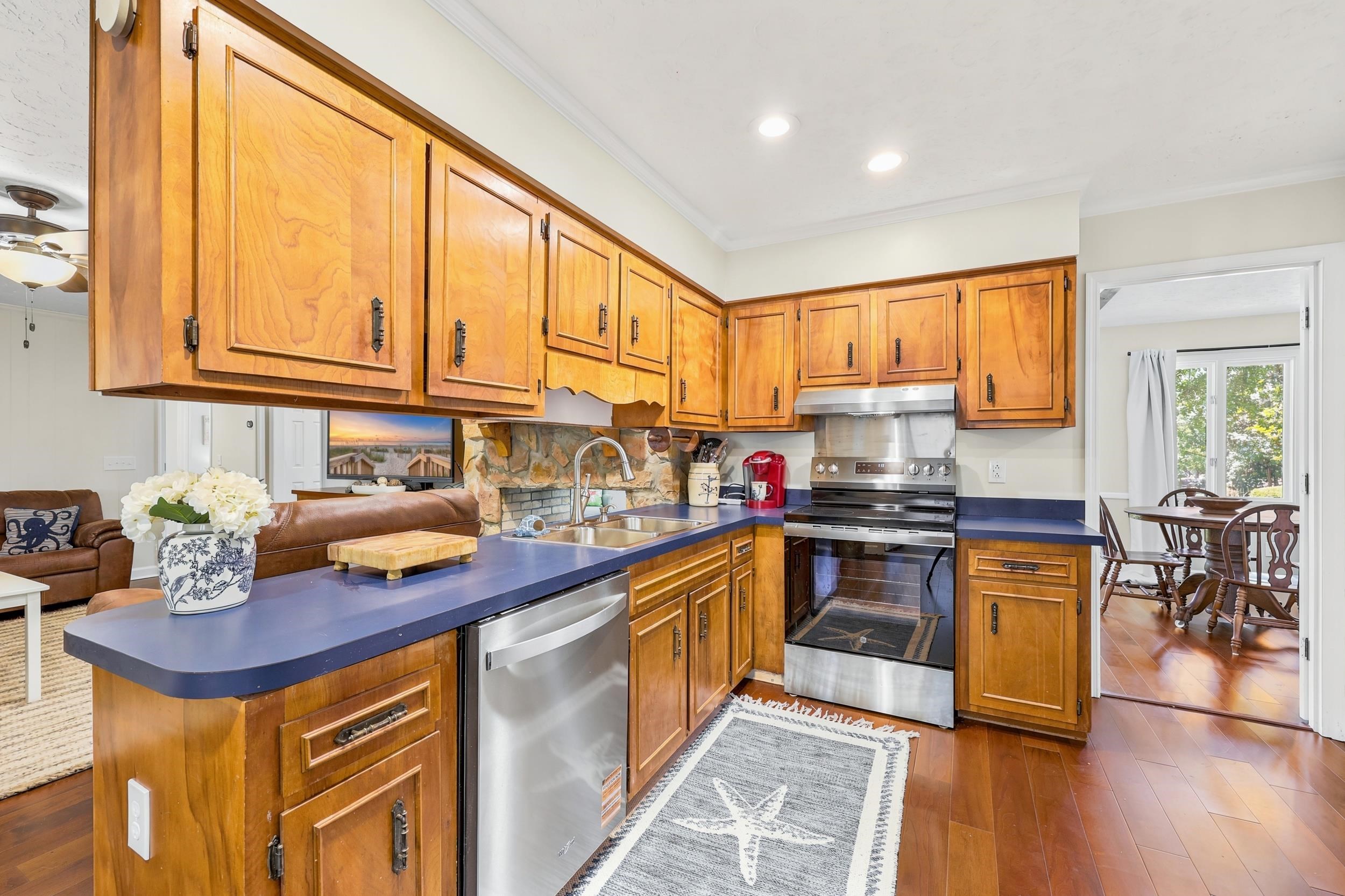 1622 25th Ave. N Property Photo 14