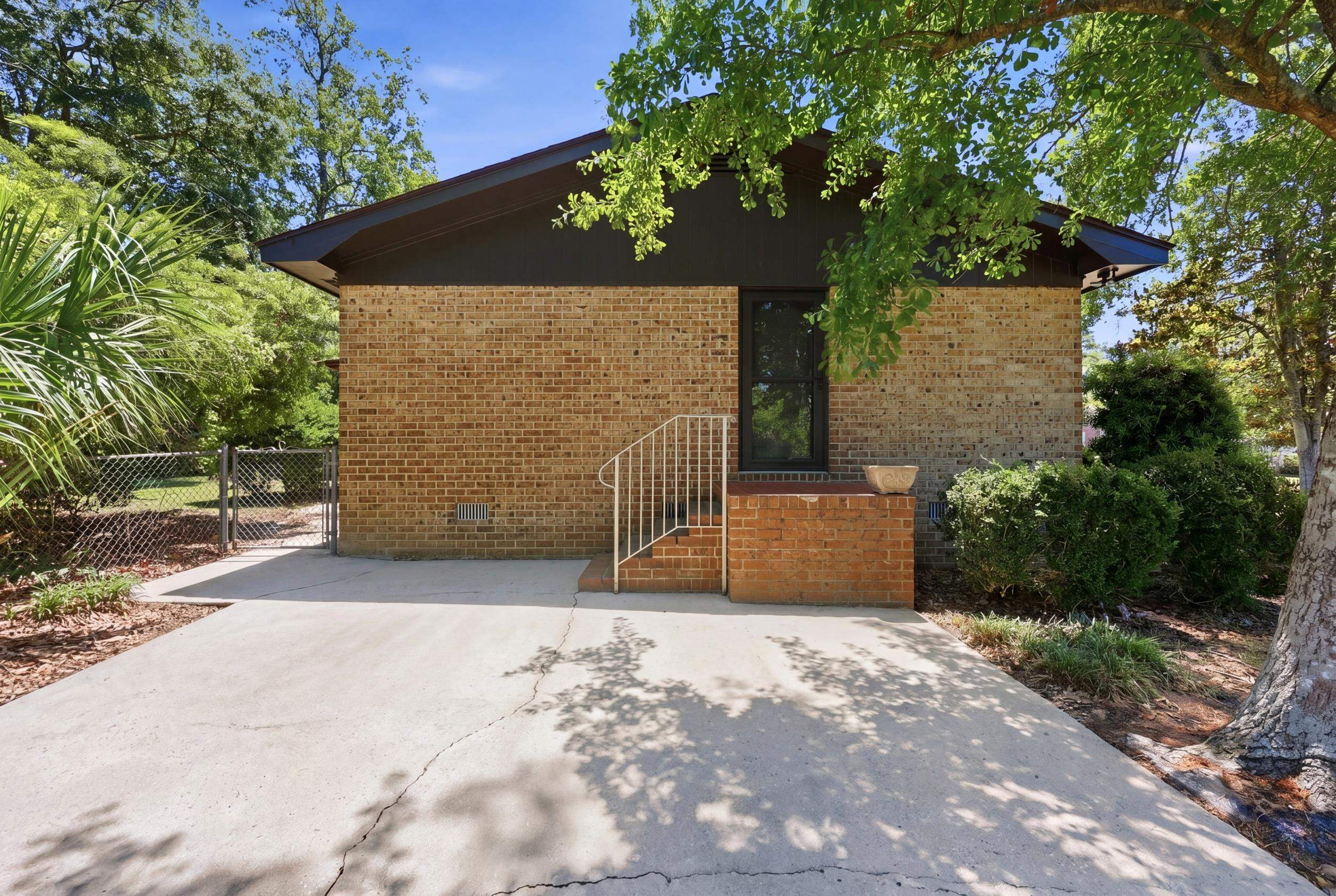 1622 25th Ave. N Property Photo 50