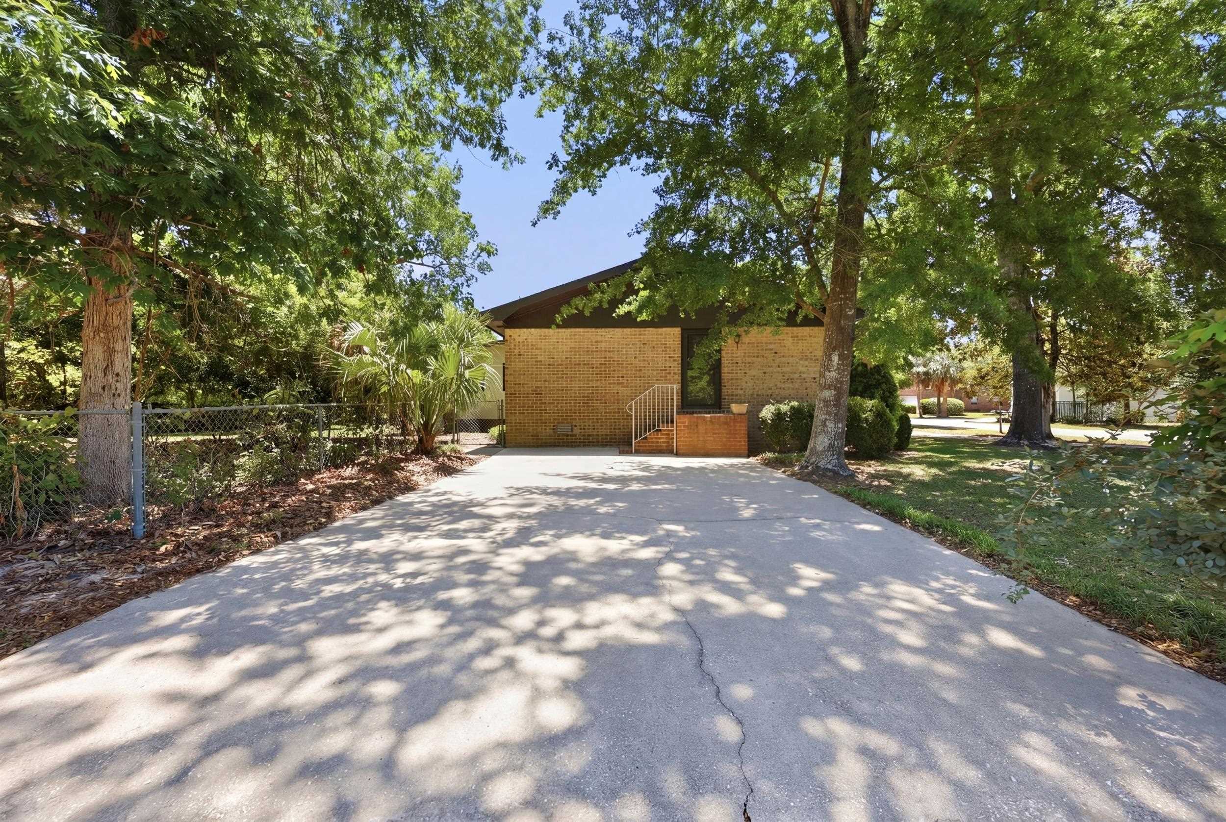1622 25th Ave. N Property Photo 51