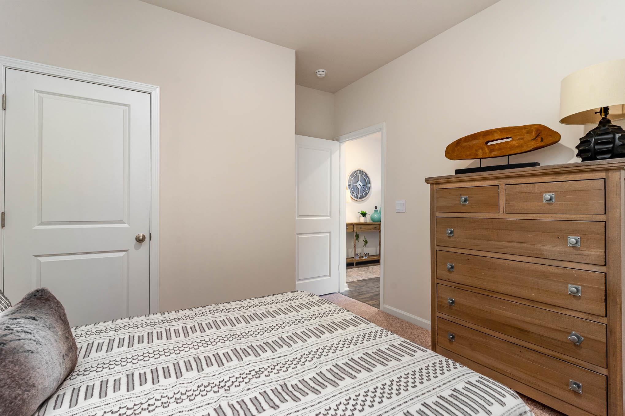 609 Strawberry Field Way Property Photo 10