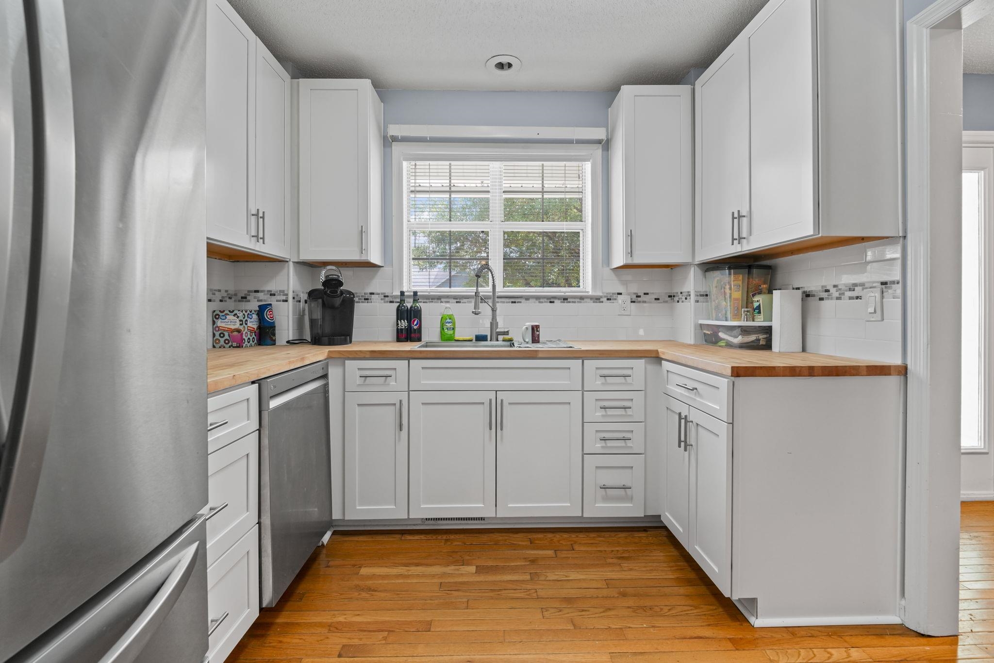 1021 Shem Creek Circle Property Photo 16