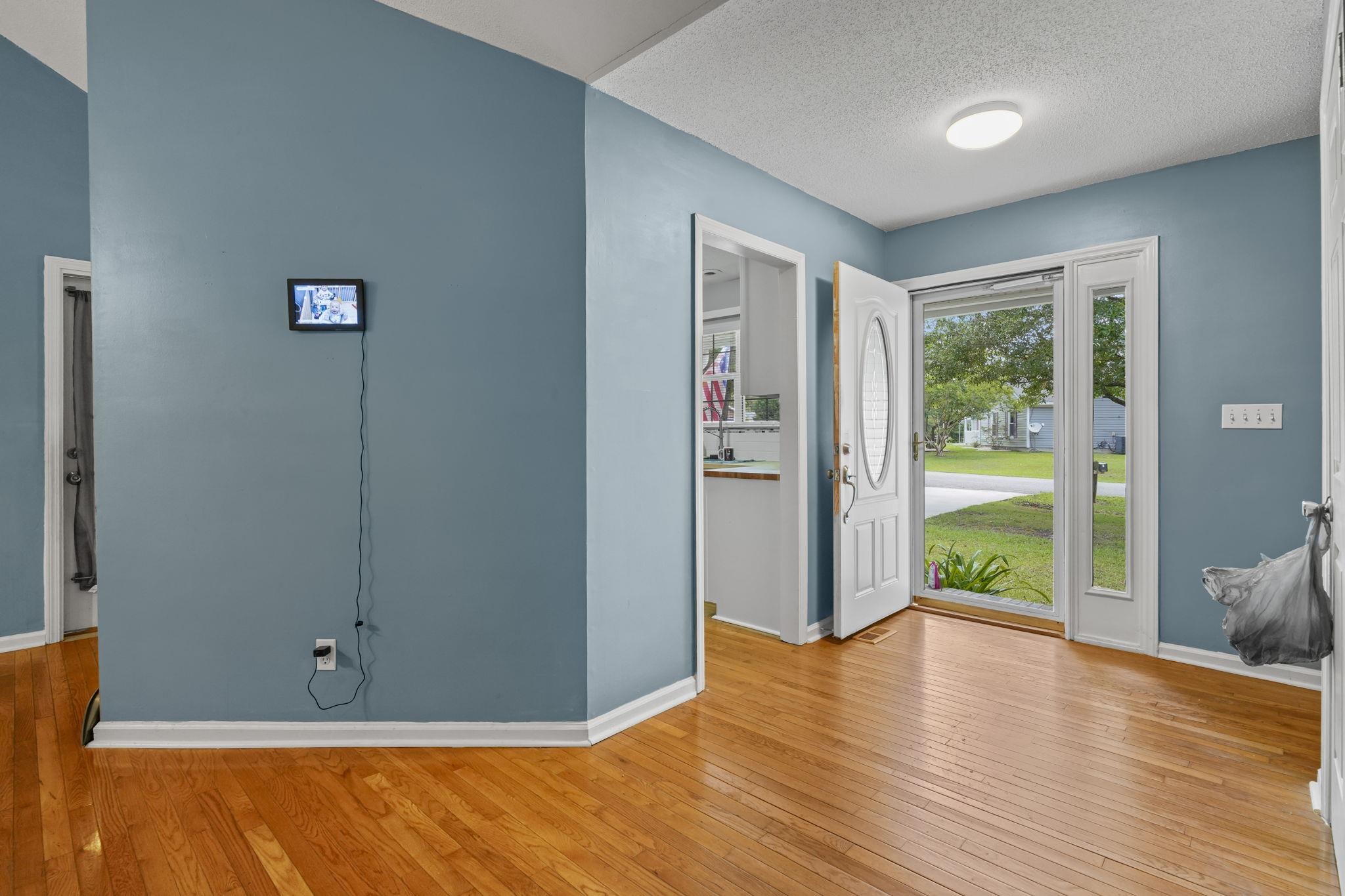 1021 Shem Creek Circle Property Photo 20