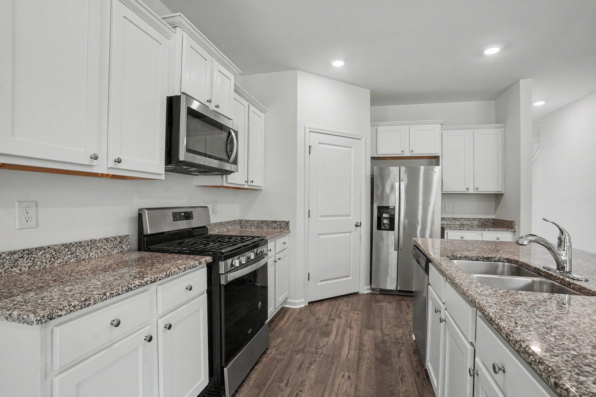 1149 Maxwell Dr. Property Photo 11