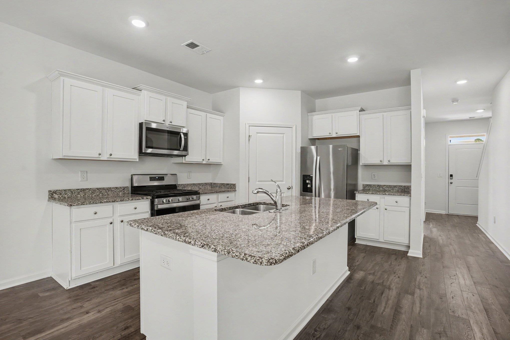 1149 Maxwell Dr. Property Photo 12