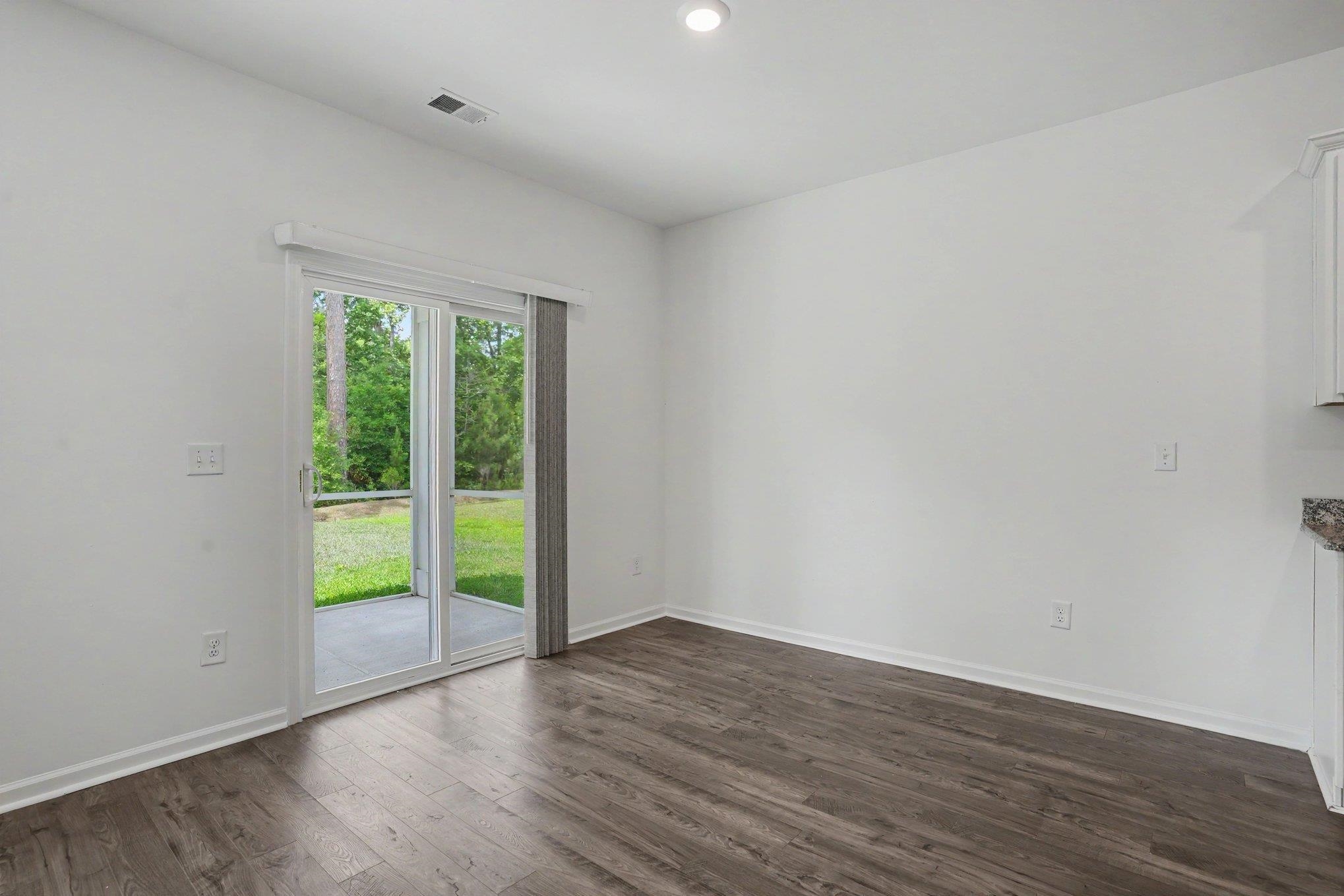 1149 Maxwell Dr. Property Photo 20