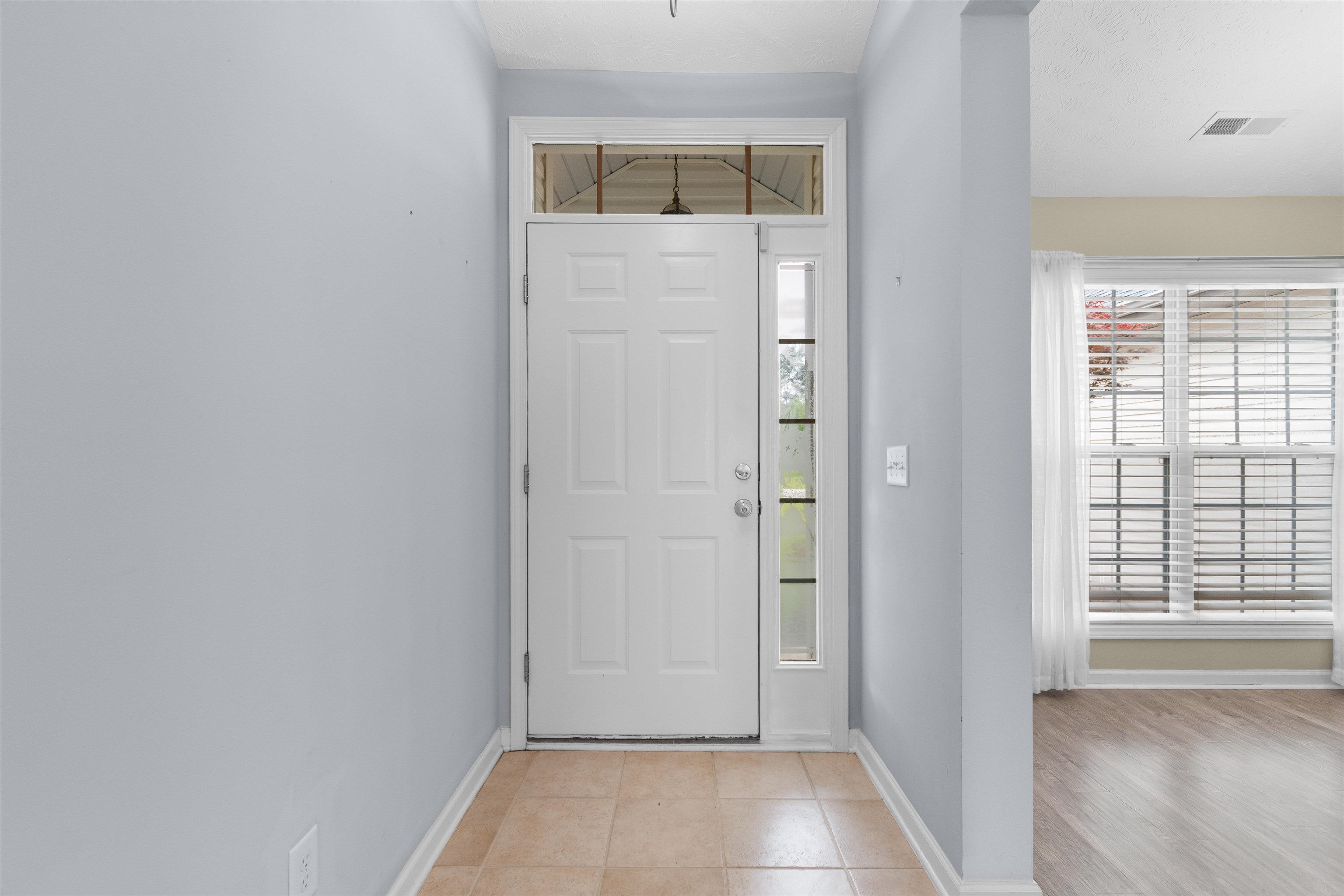4154 Steeple Chase Dr. Property Photo 8