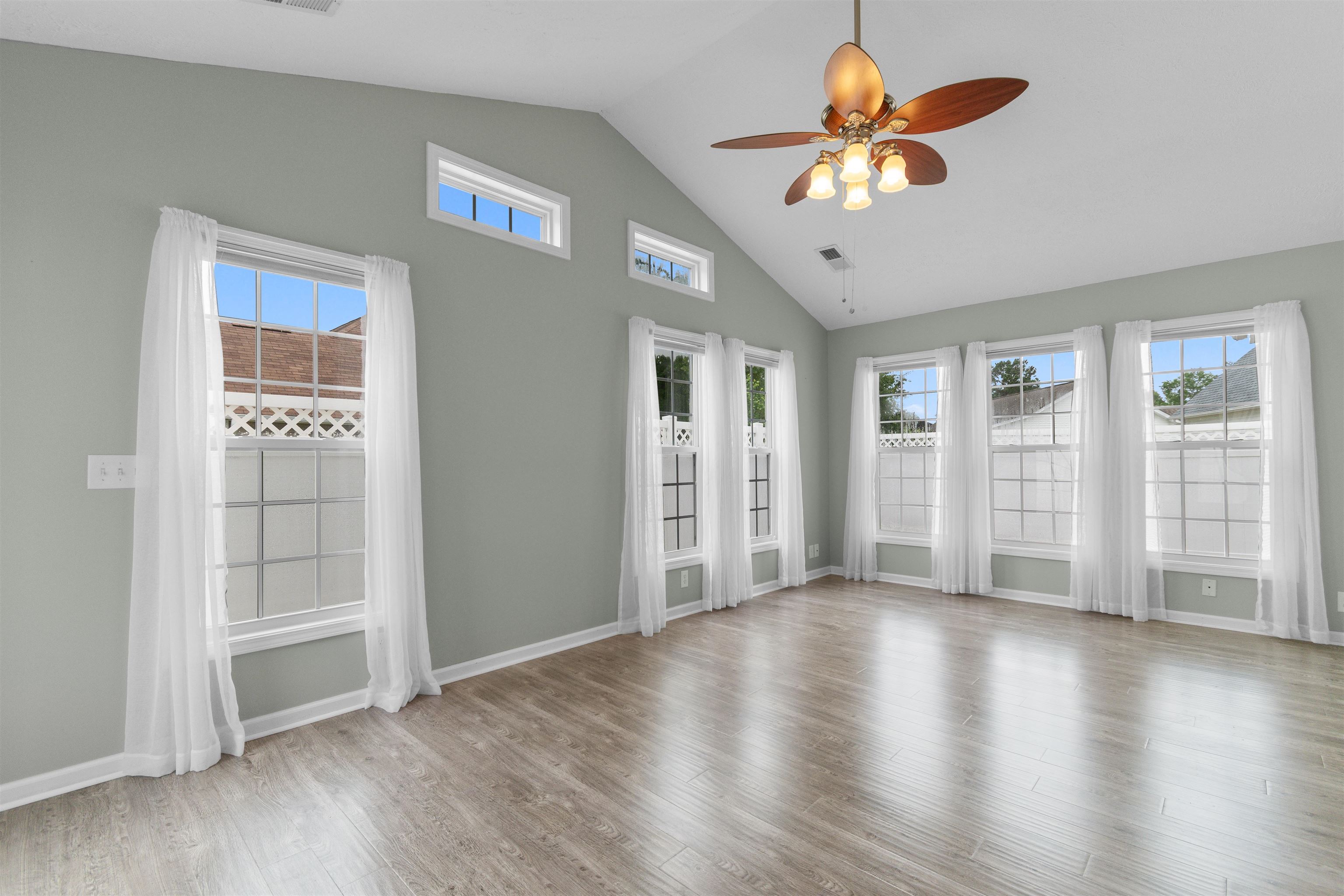 4154 Steeple Chase Dr. Property Photo 12