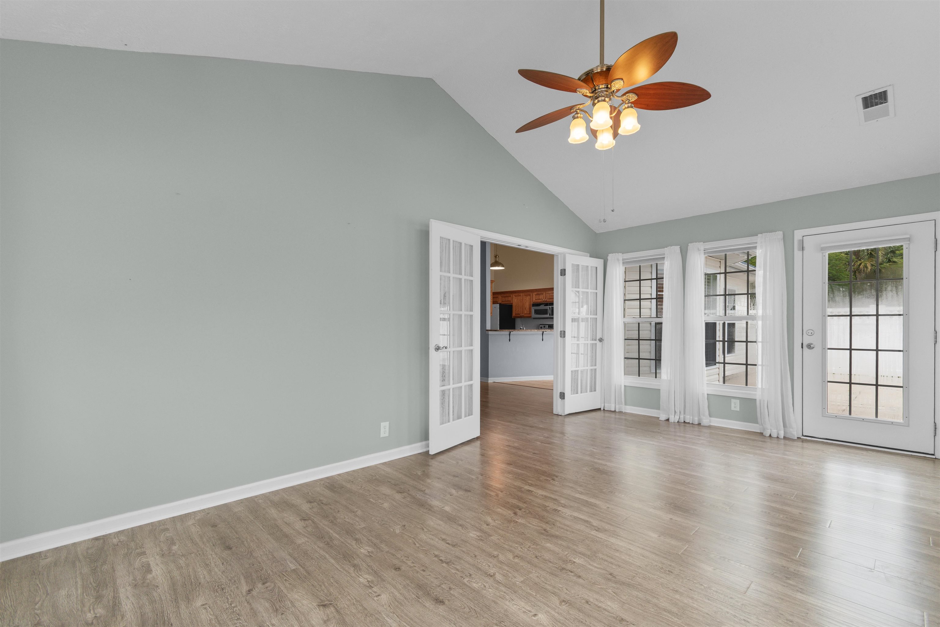 4154 Steeple Chase Dr. Property Photo 13