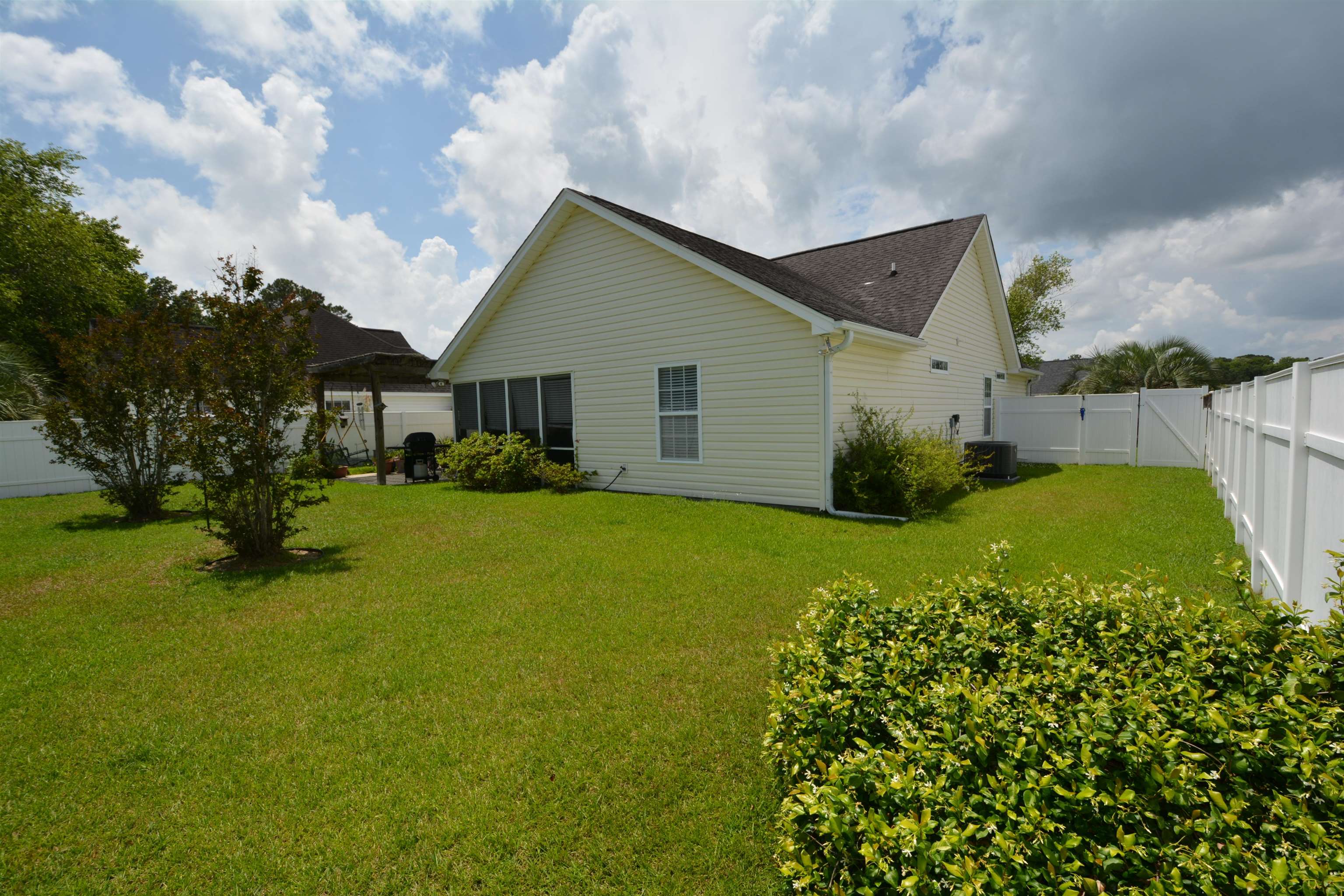 1201 Peyton Ct. Property Photo 5