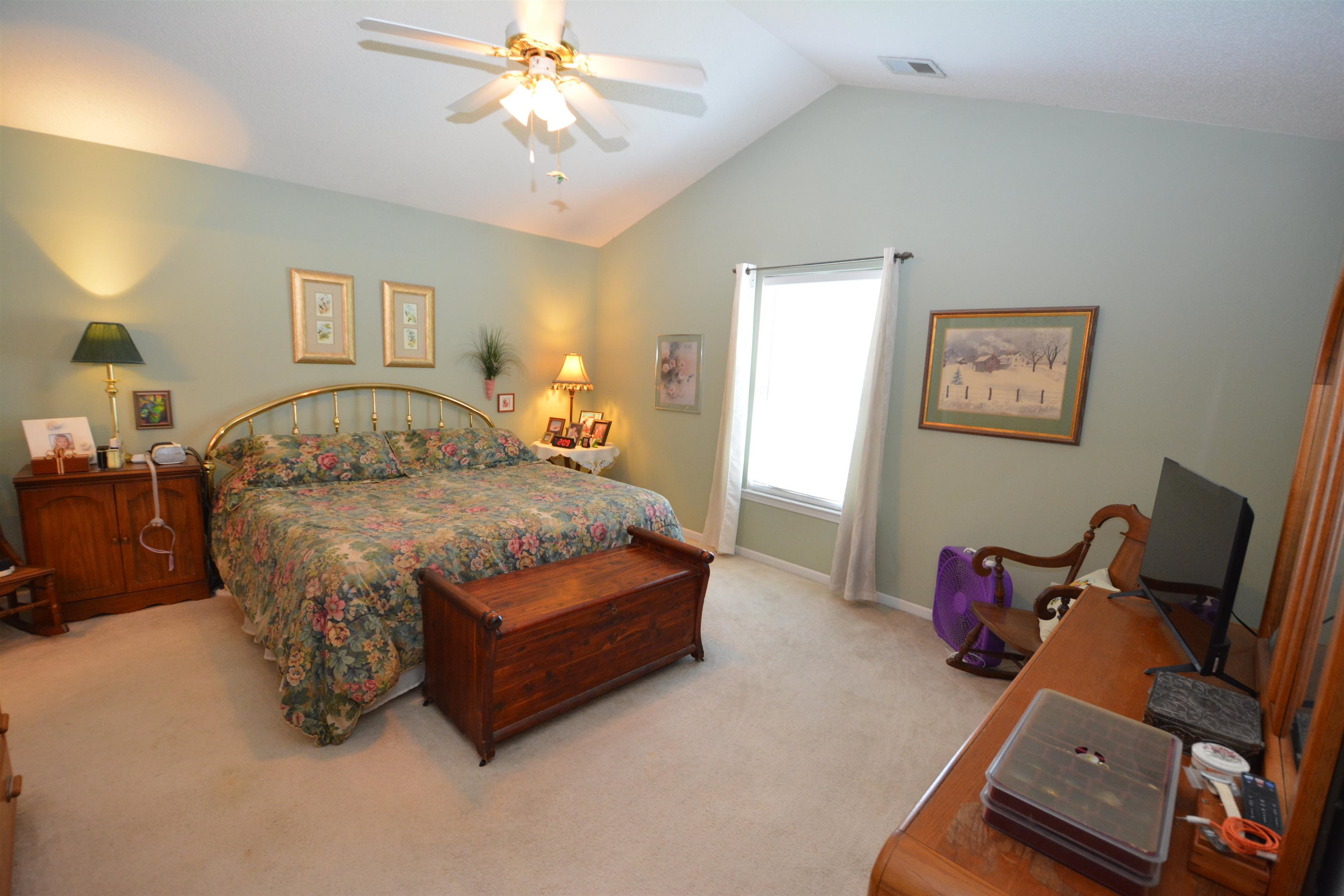 1201 Peyton Ct. Property Photo 8