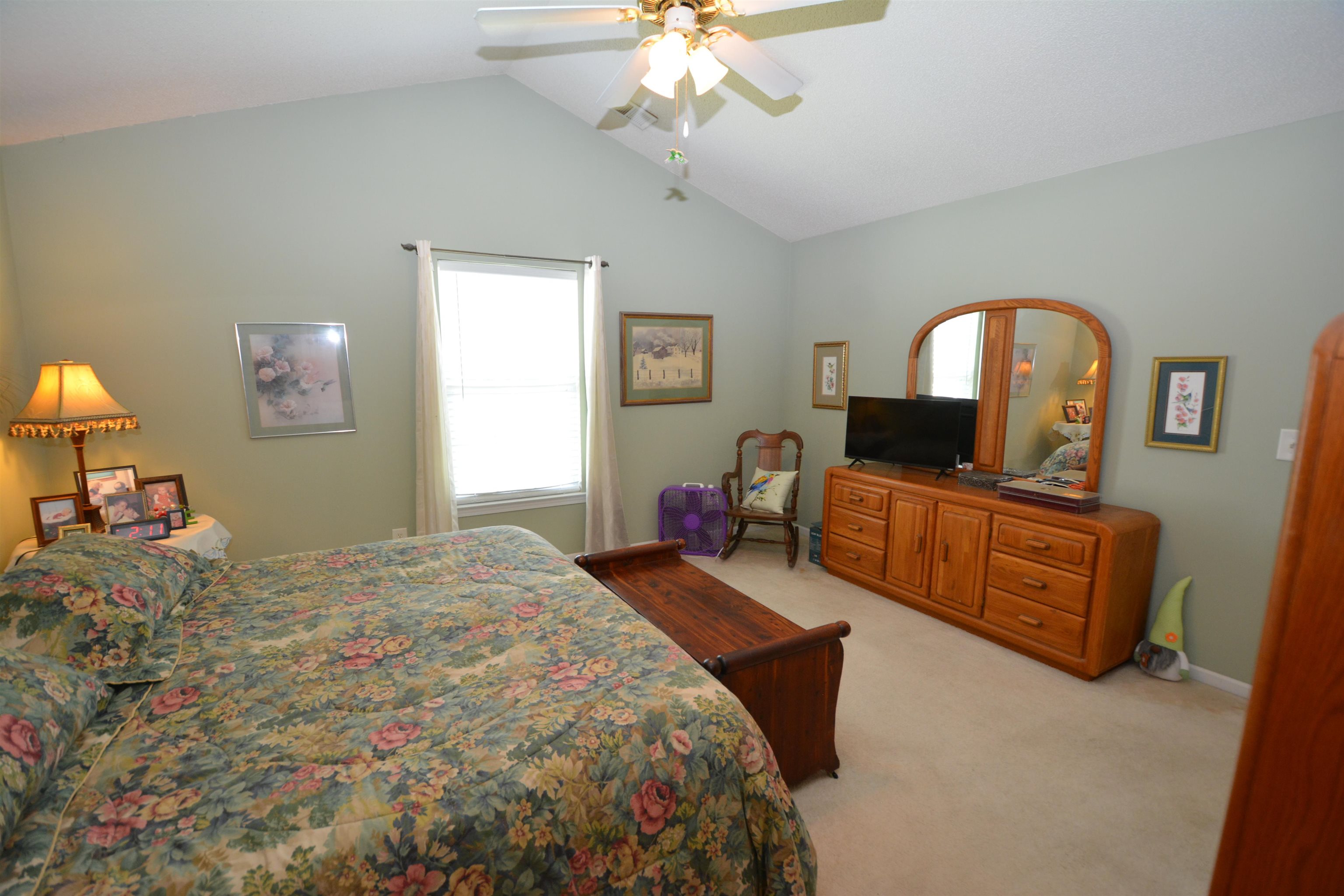 1201 Peyton Ct. Property Photo 13