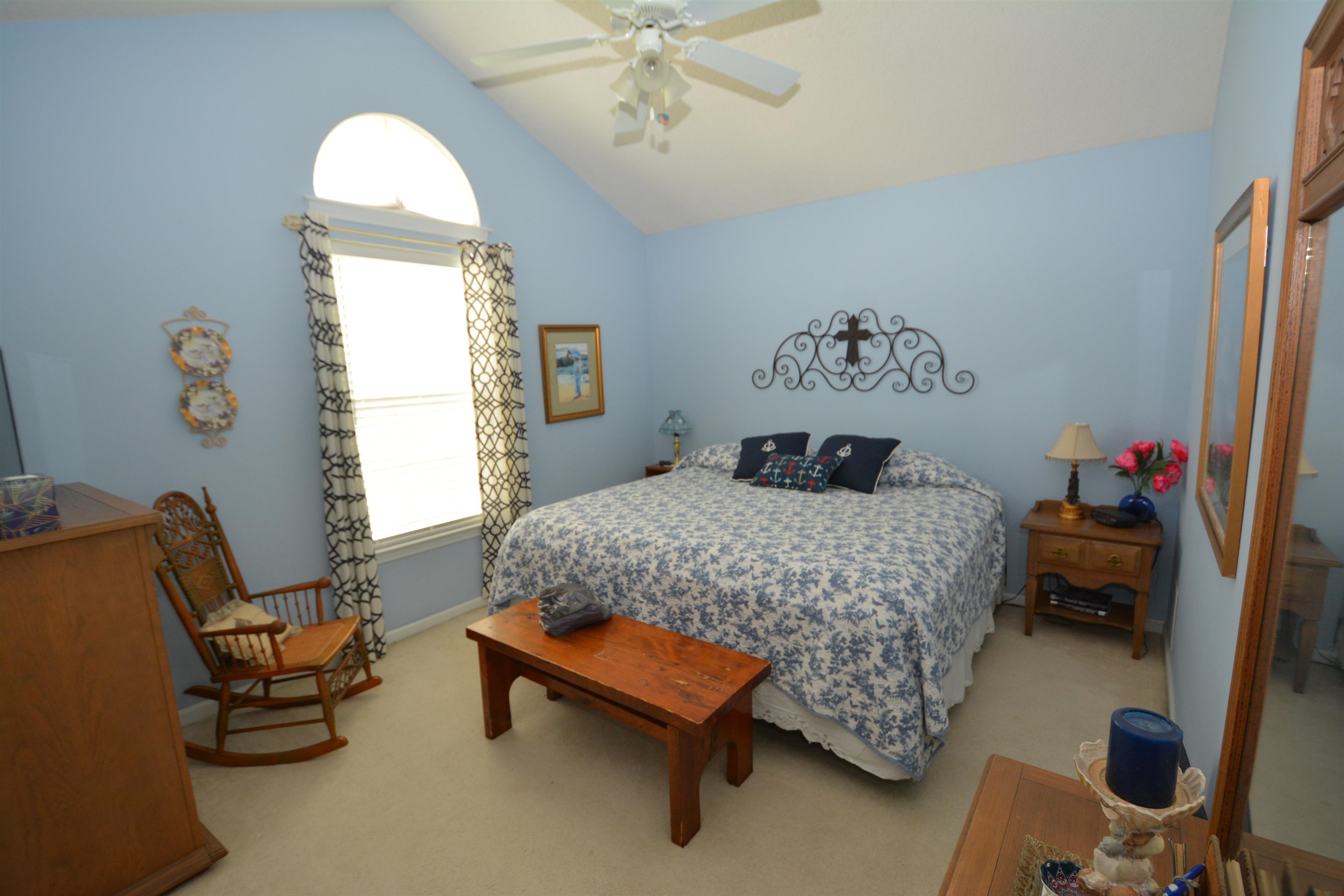 1201 Peyton Ct. Property Photo 18