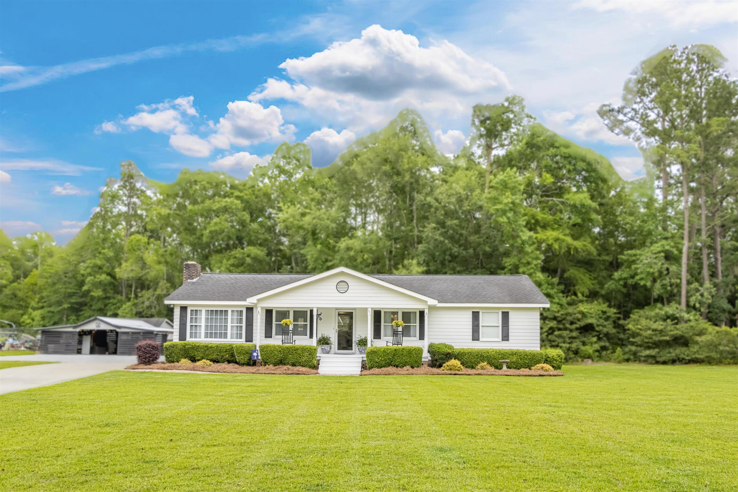 191 Deer Run Ave. Property Photo 6