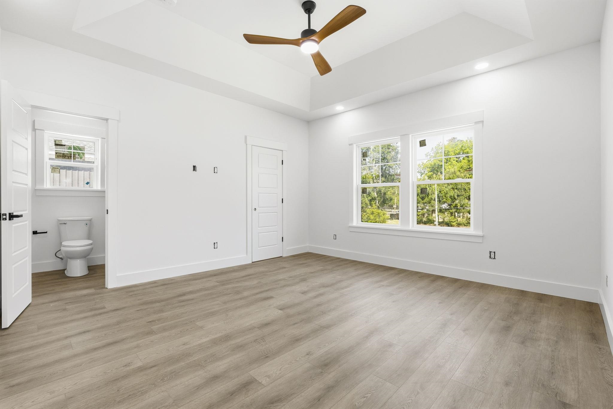 830 Whispering Tide Ct. Property Photo 11