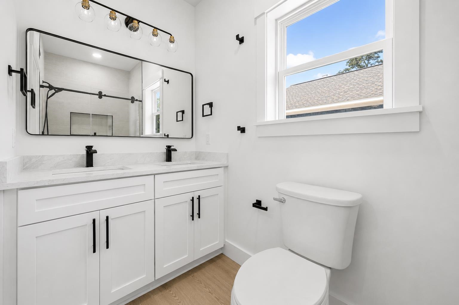 830 Whispering Tide Ct. Property Photo 13