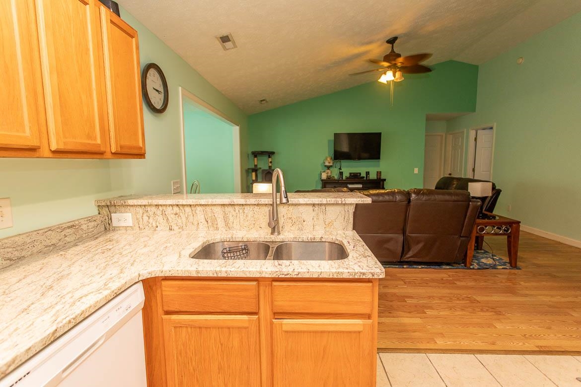 514 Cordgrass Ln. Property Photo 6