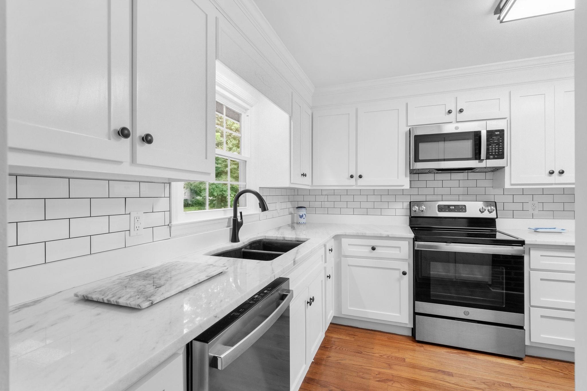 4935 Meadow St. Property Photo 24