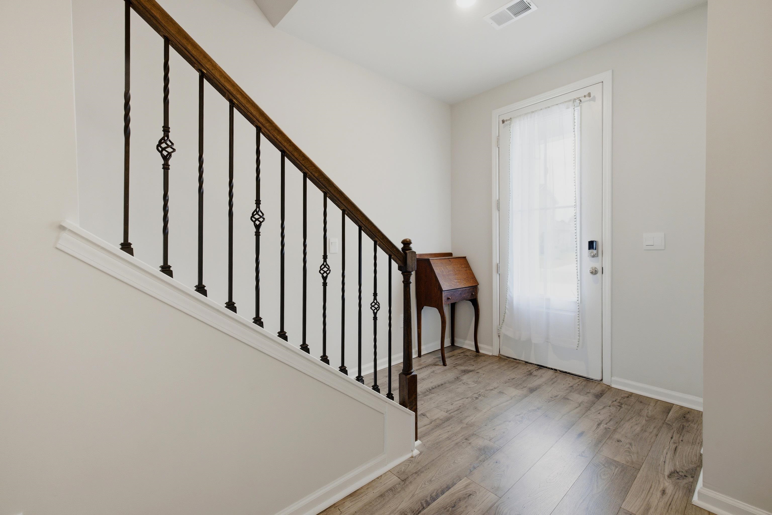 727 Mustang Ranch Dr. Property Photo 5
