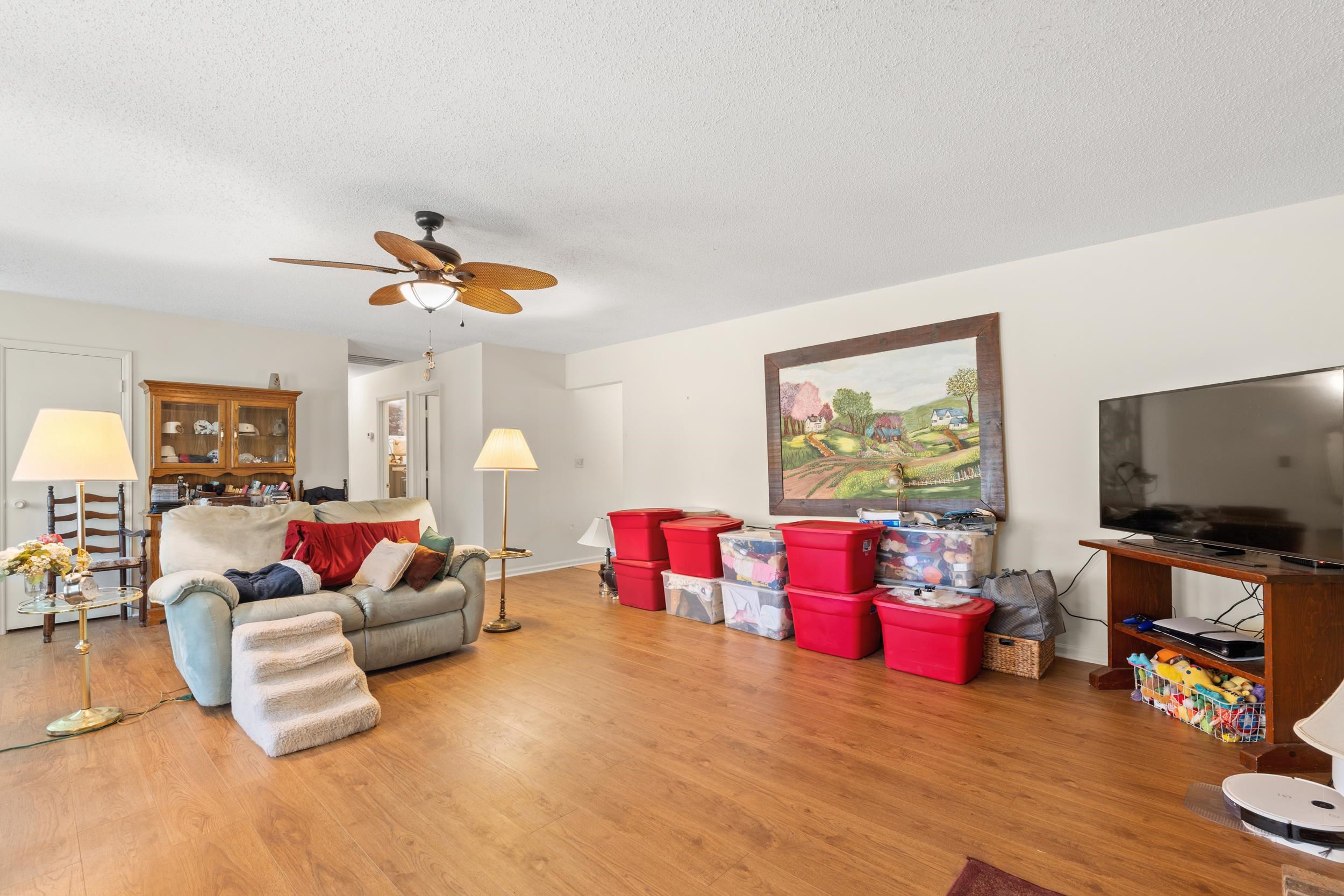 1451 Forestbrook Rd. Property Photo 10