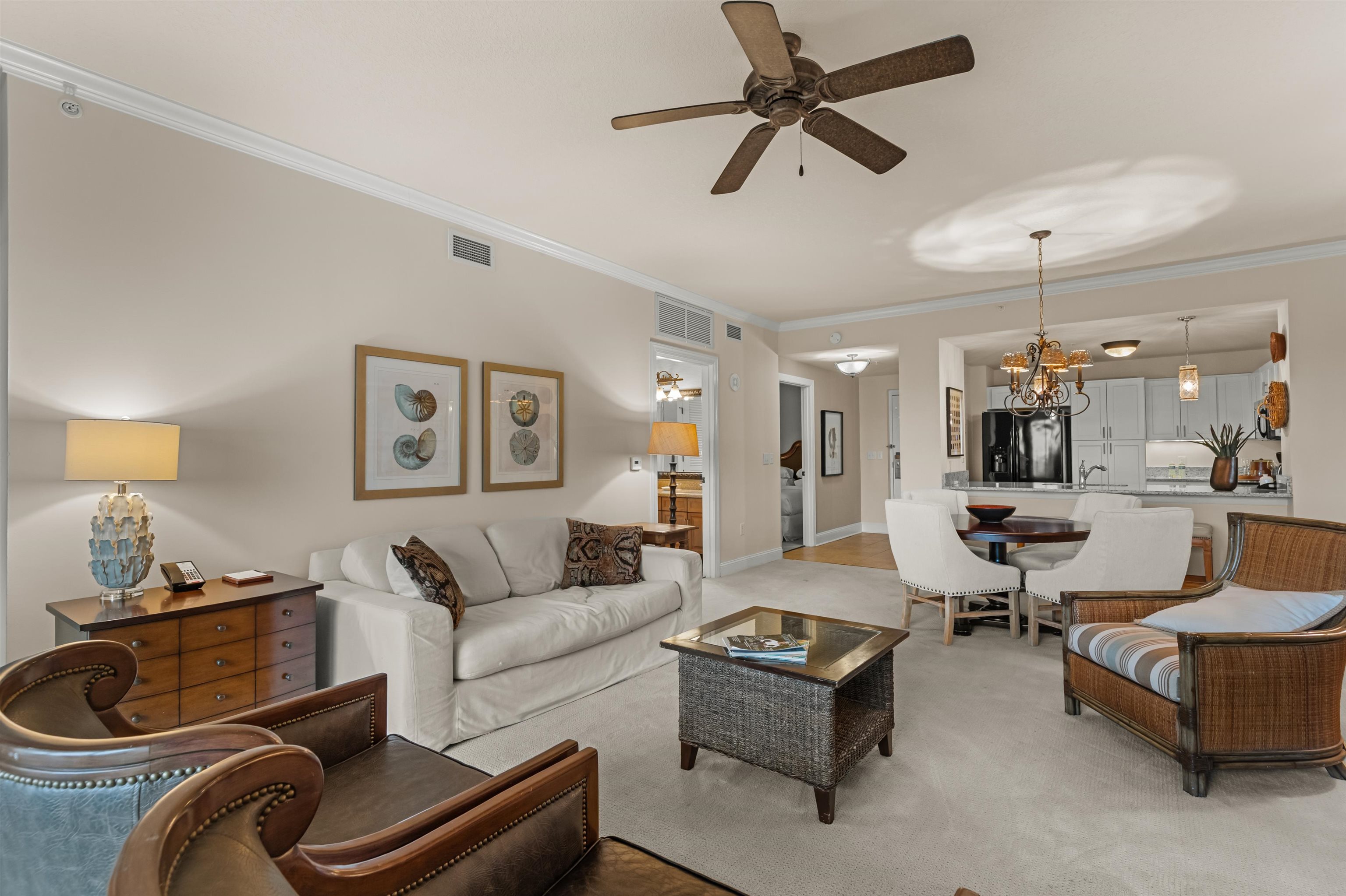 8121 Amalfi Pl. Property Photo 11