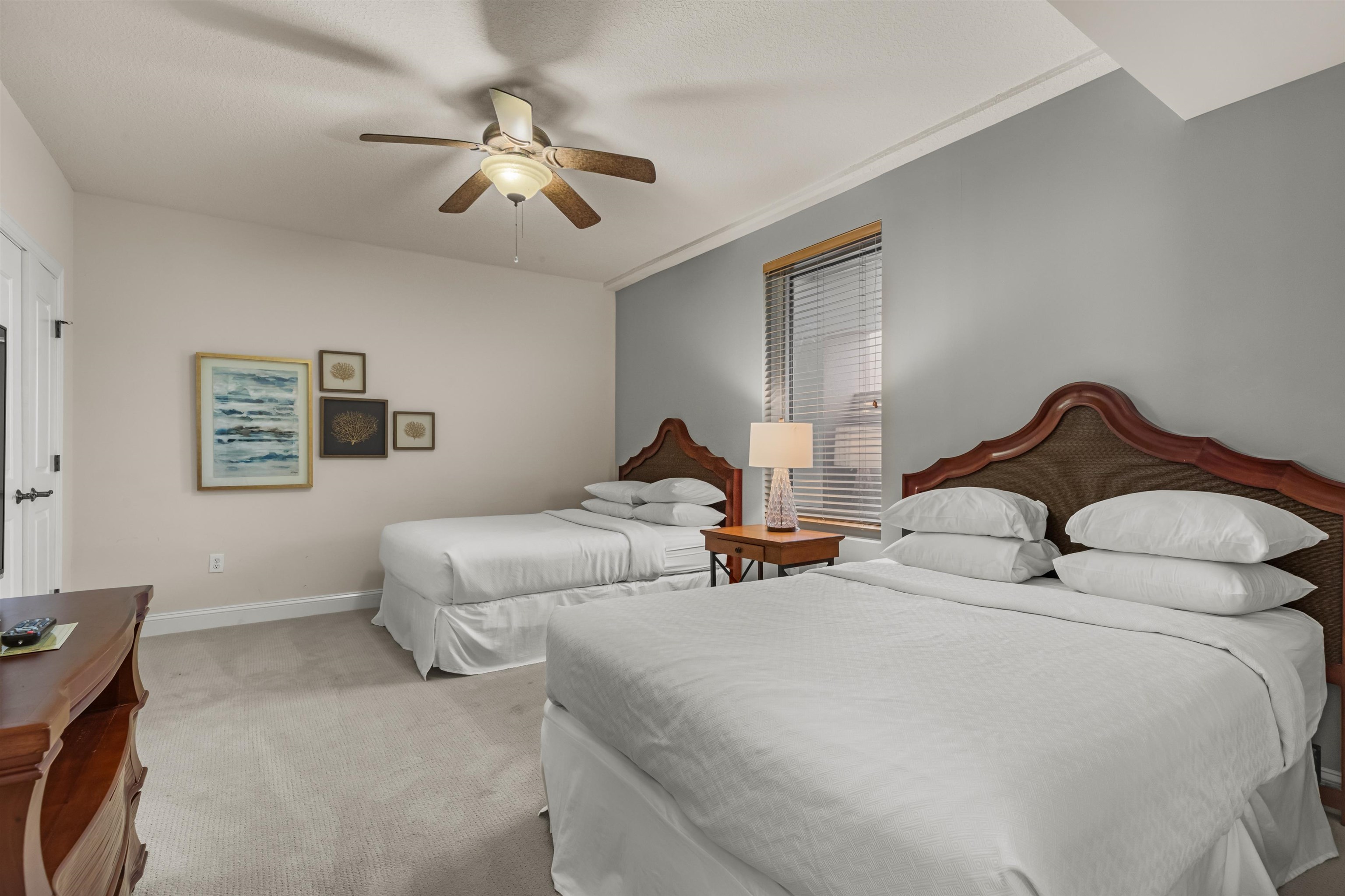 8121 Amalfi Pl. Property Photo 12