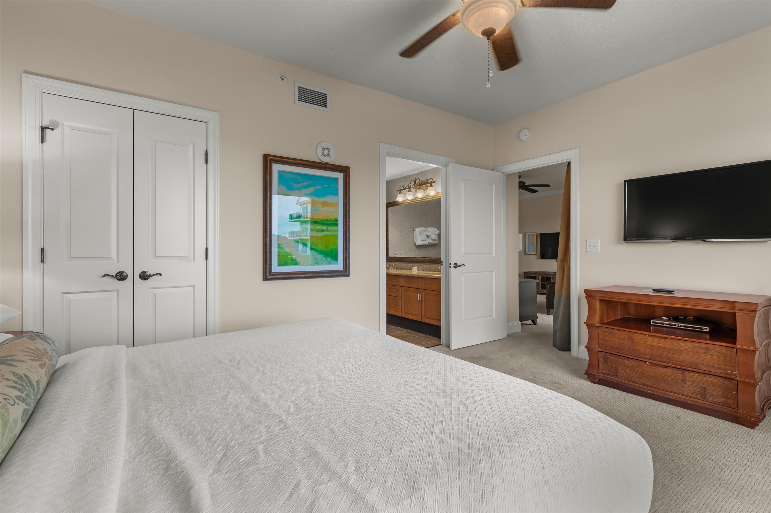 8121 Amalfi Pl. Property Photo 21