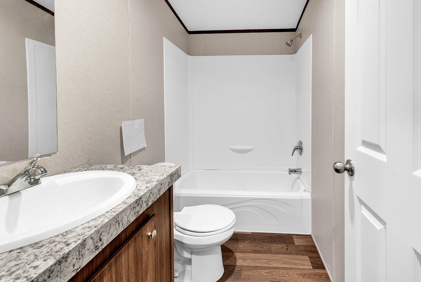 2707a Prince St. Property Photo 9