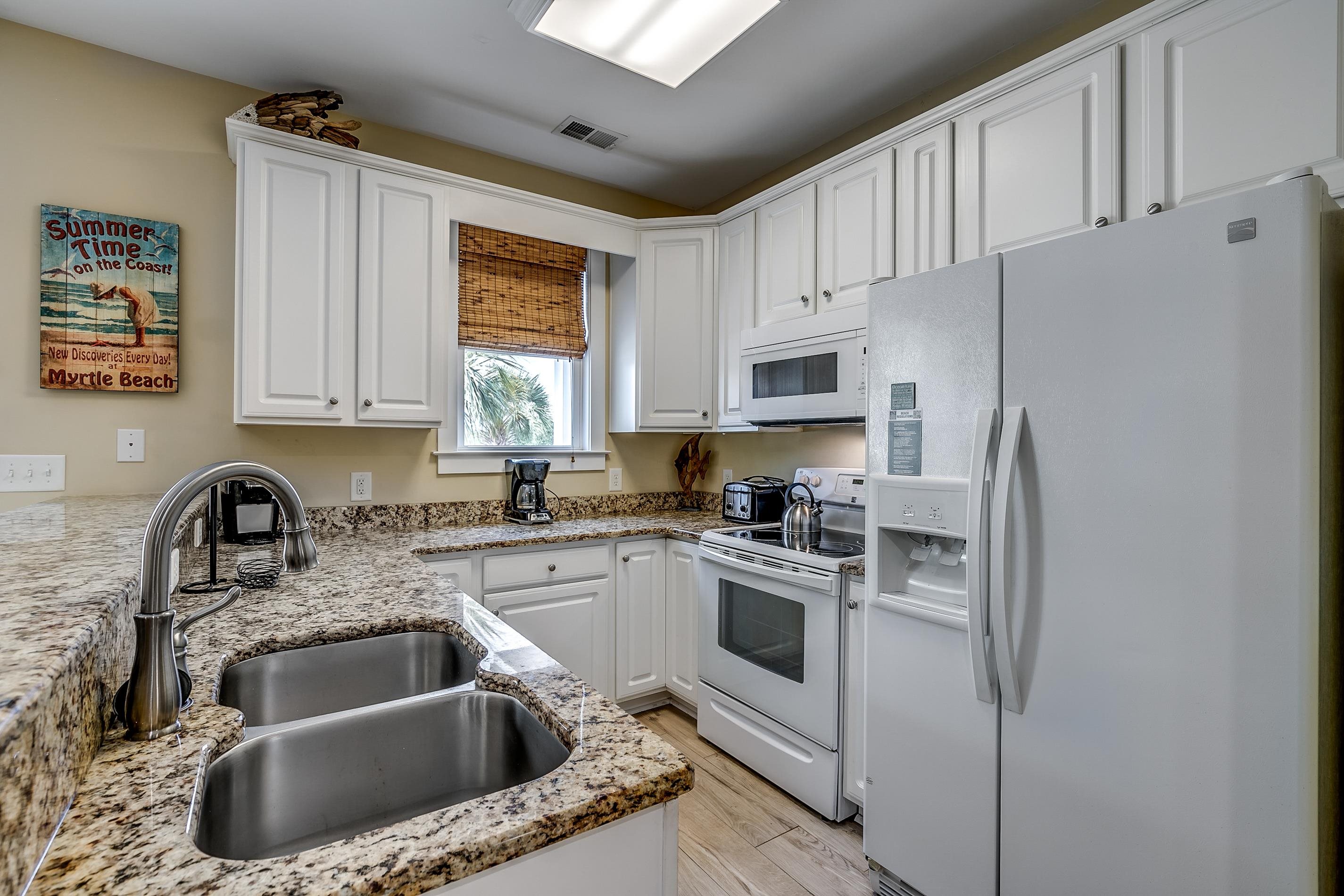 4914 Cinzia Ln. Property Photo 11