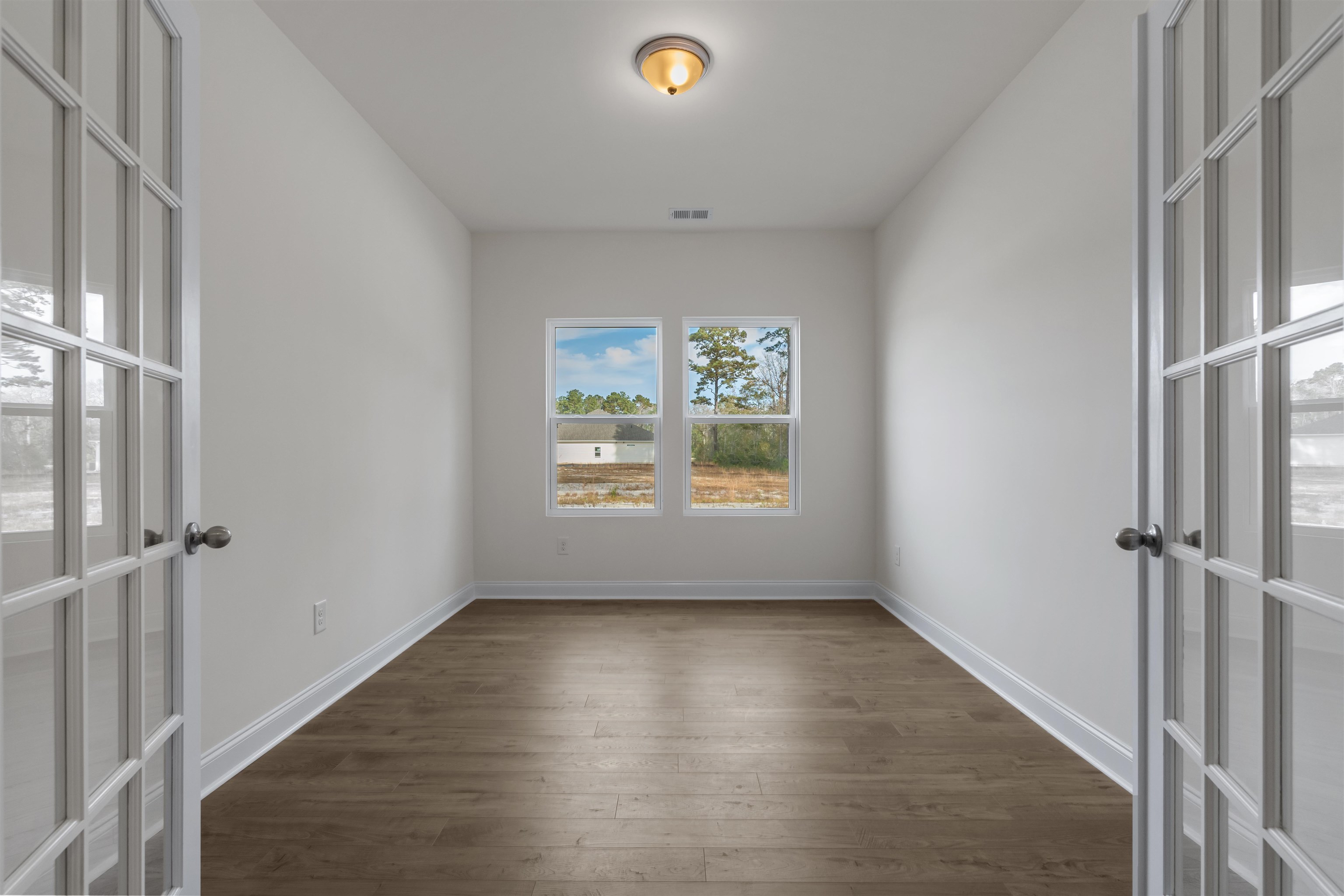 1107 Nw Rosefield Way Property Photo 6