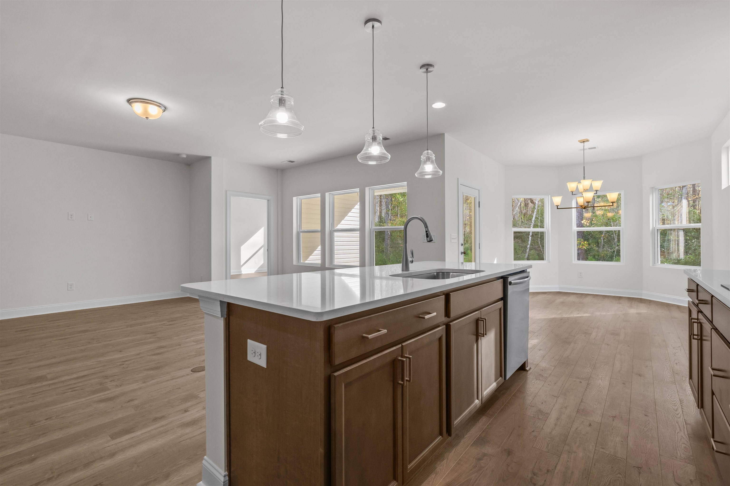 1107 Nw Rosefield Way Property Photo 12