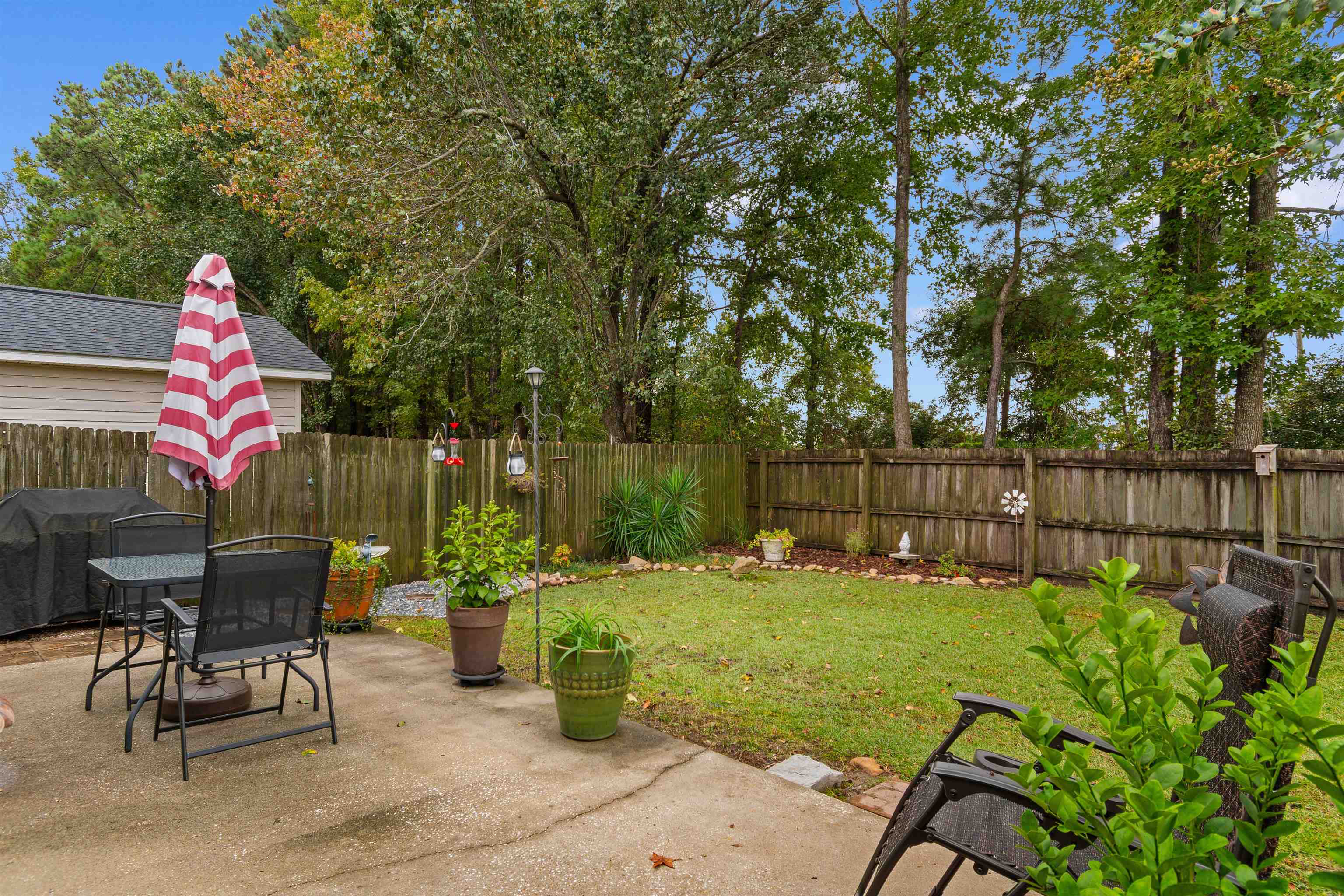 2927 Temperance Dr. Property Photo 31