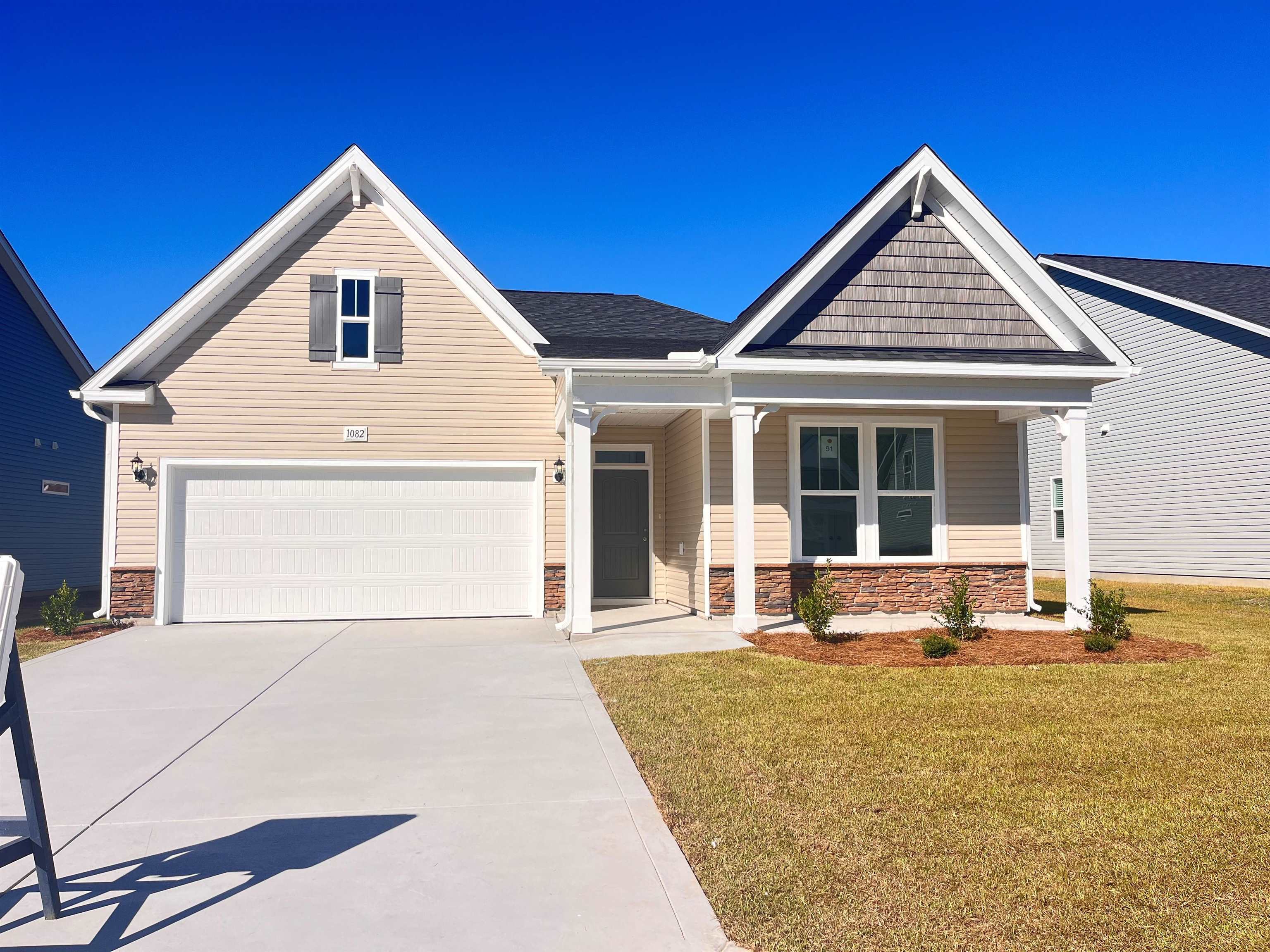 1082 Nw Rosefield Way Property Photo 1