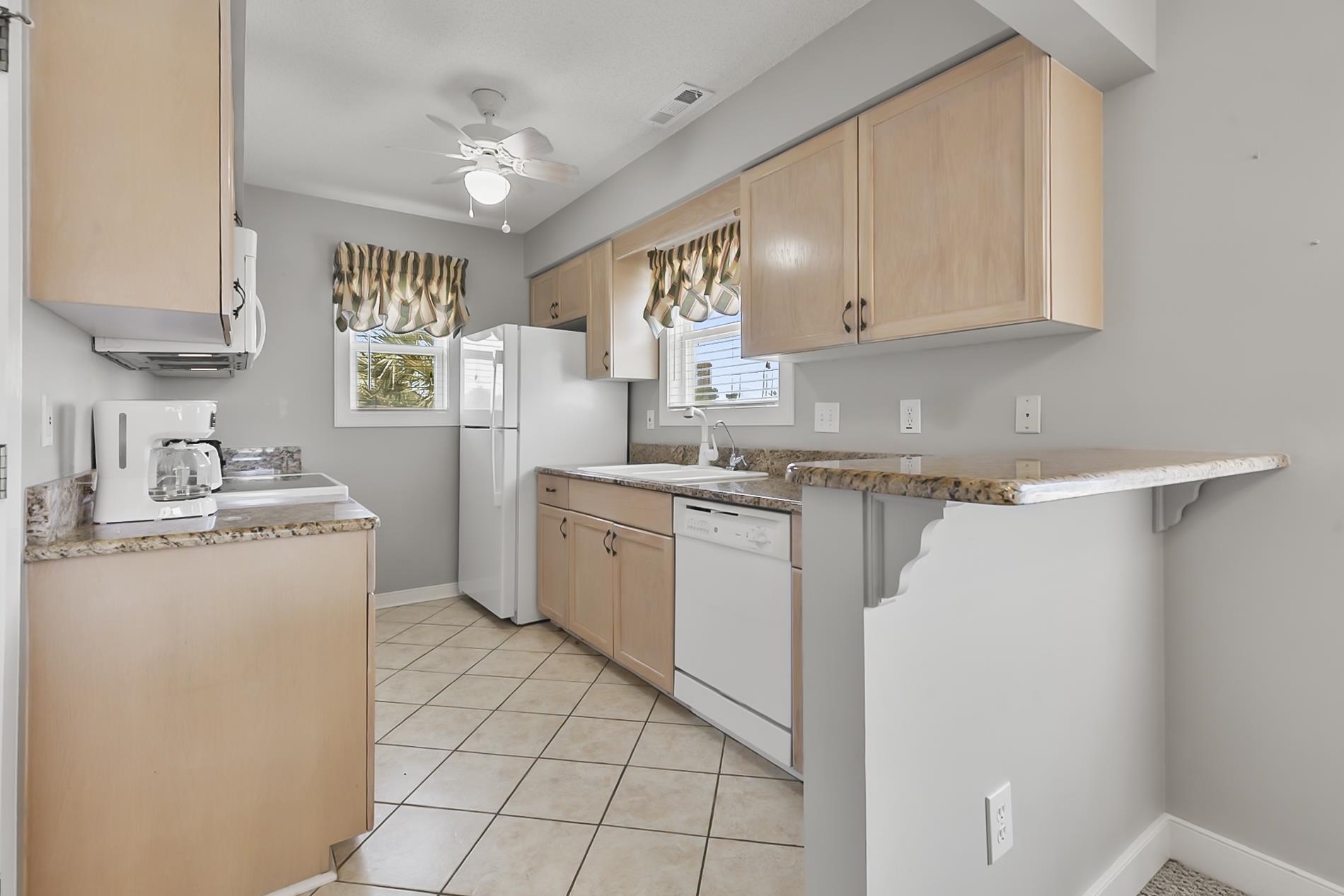9691 Stillwater Ct. Property Photo 11