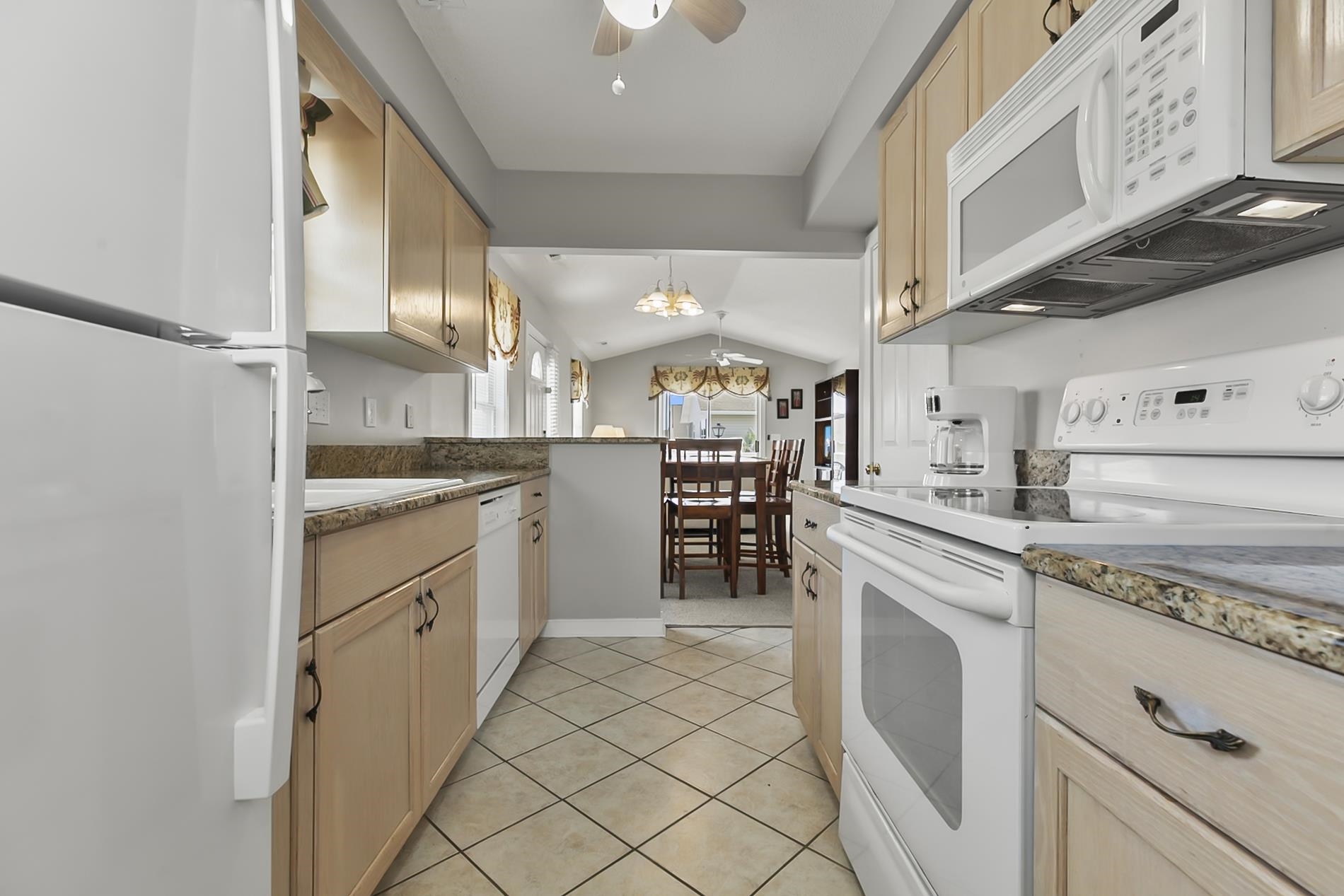 9691 Stillwater Ct. Property Photo 16
