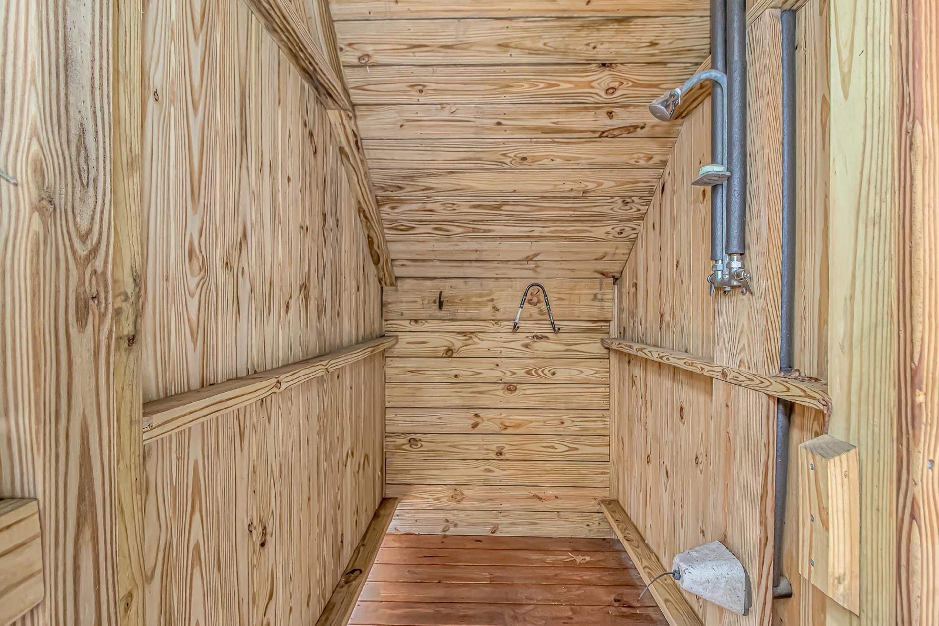 6001 5705 S Kings Hwy. Property Photo 15