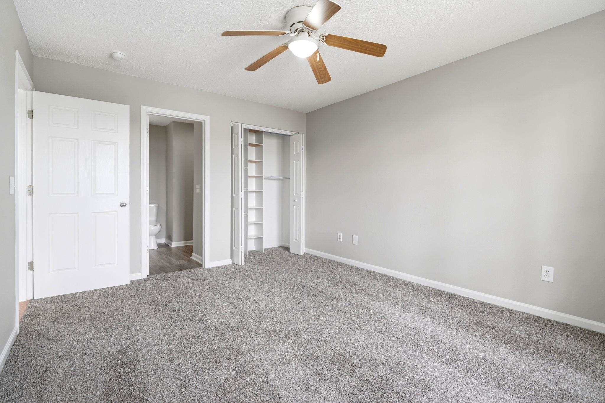 4257 Villas Dr. Property Photo 27
