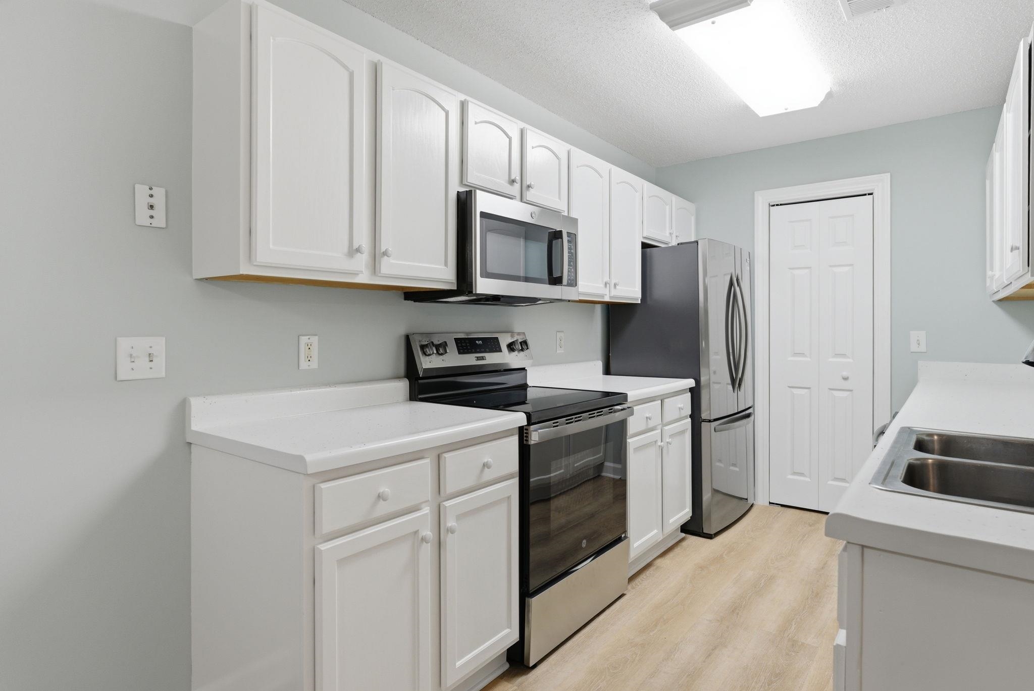 4390 Daphne Ln. Property Photo 13