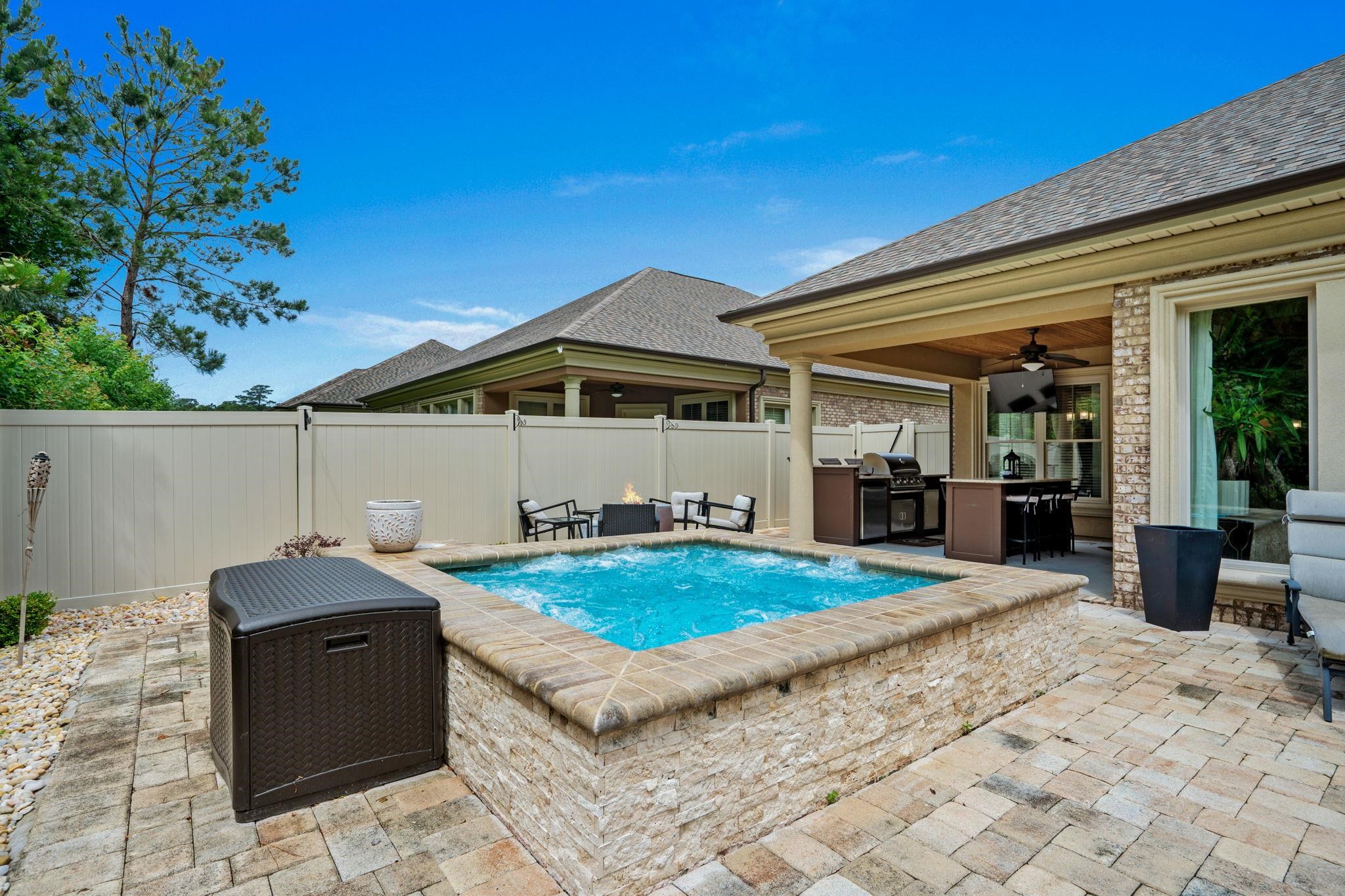 409 Pompano Court Property Photo 41