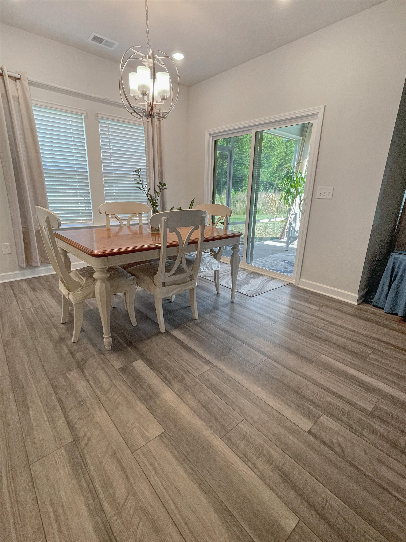2447 Copper Creek Loop Property Photo 9