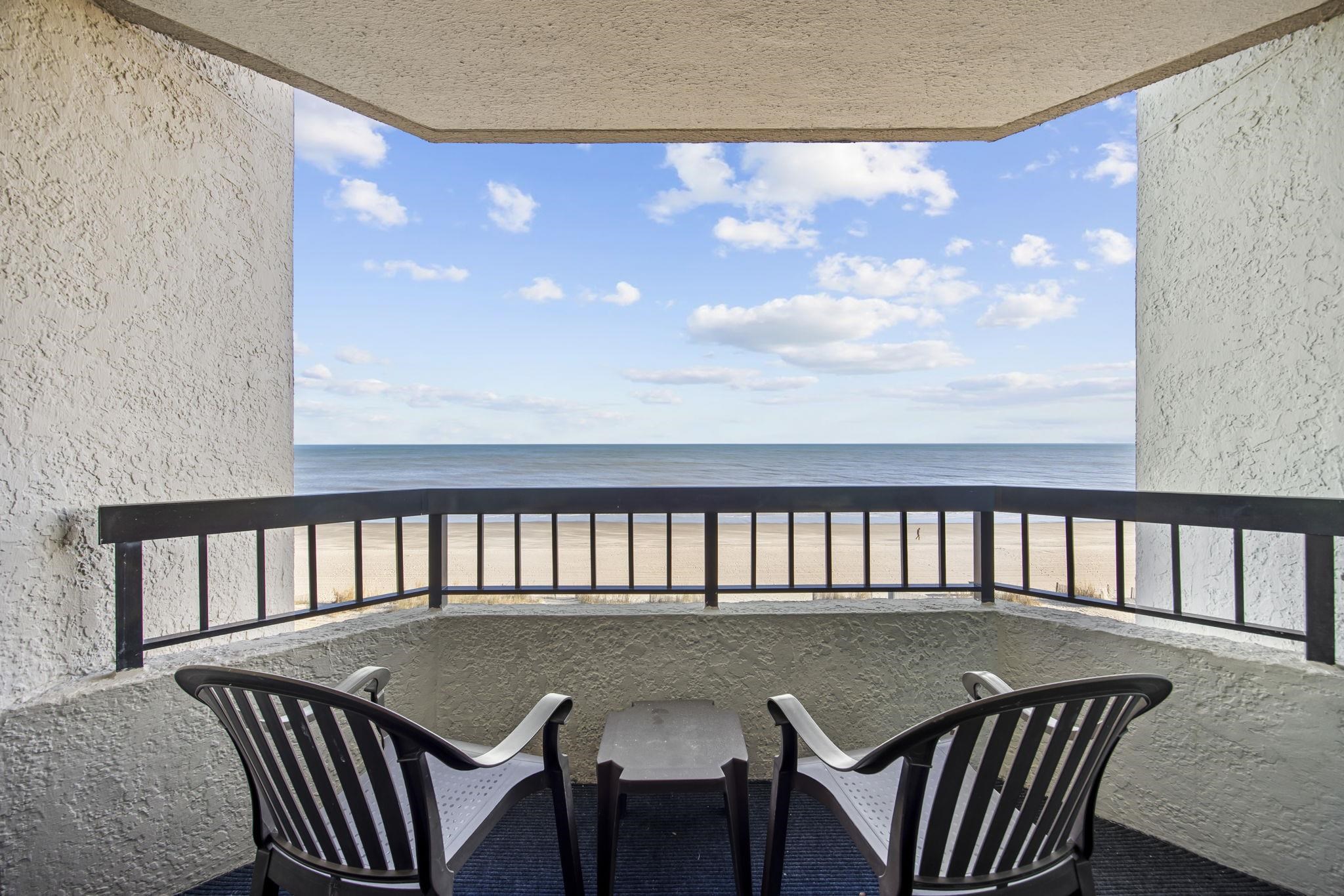 2401 S Ocean Blvd. Property Photo 2