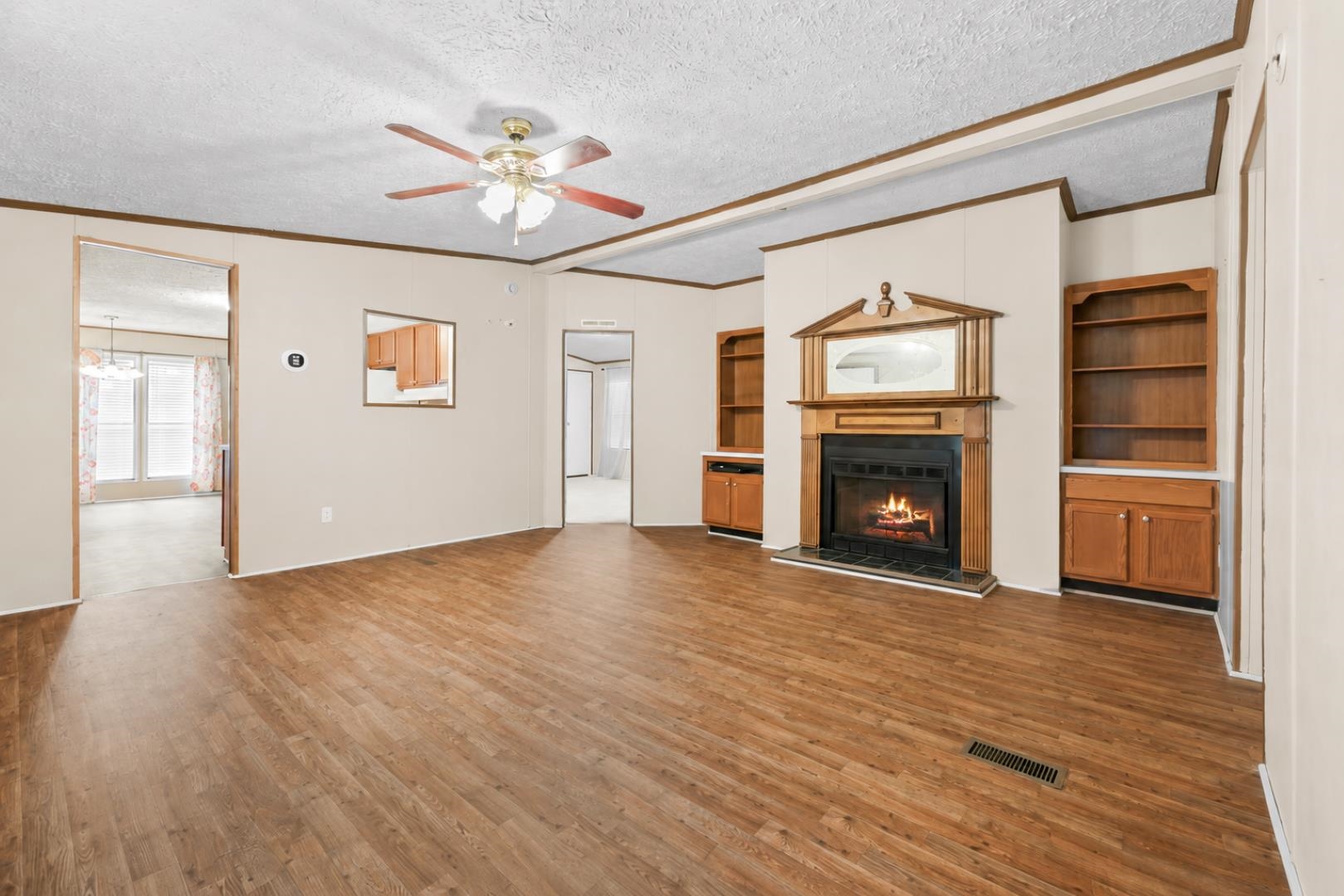 3985 South Green Sea Rd. Property Photo 2
