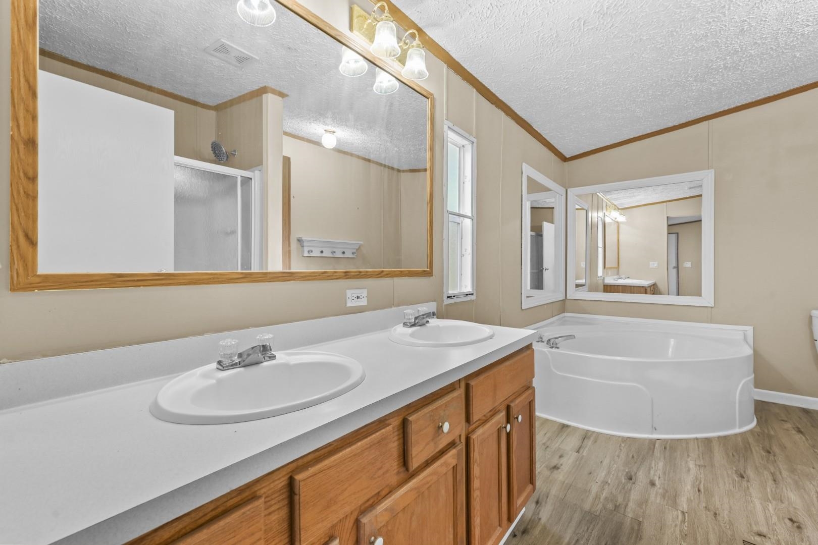 3985 South Green Sea Rd. Property Photo 12