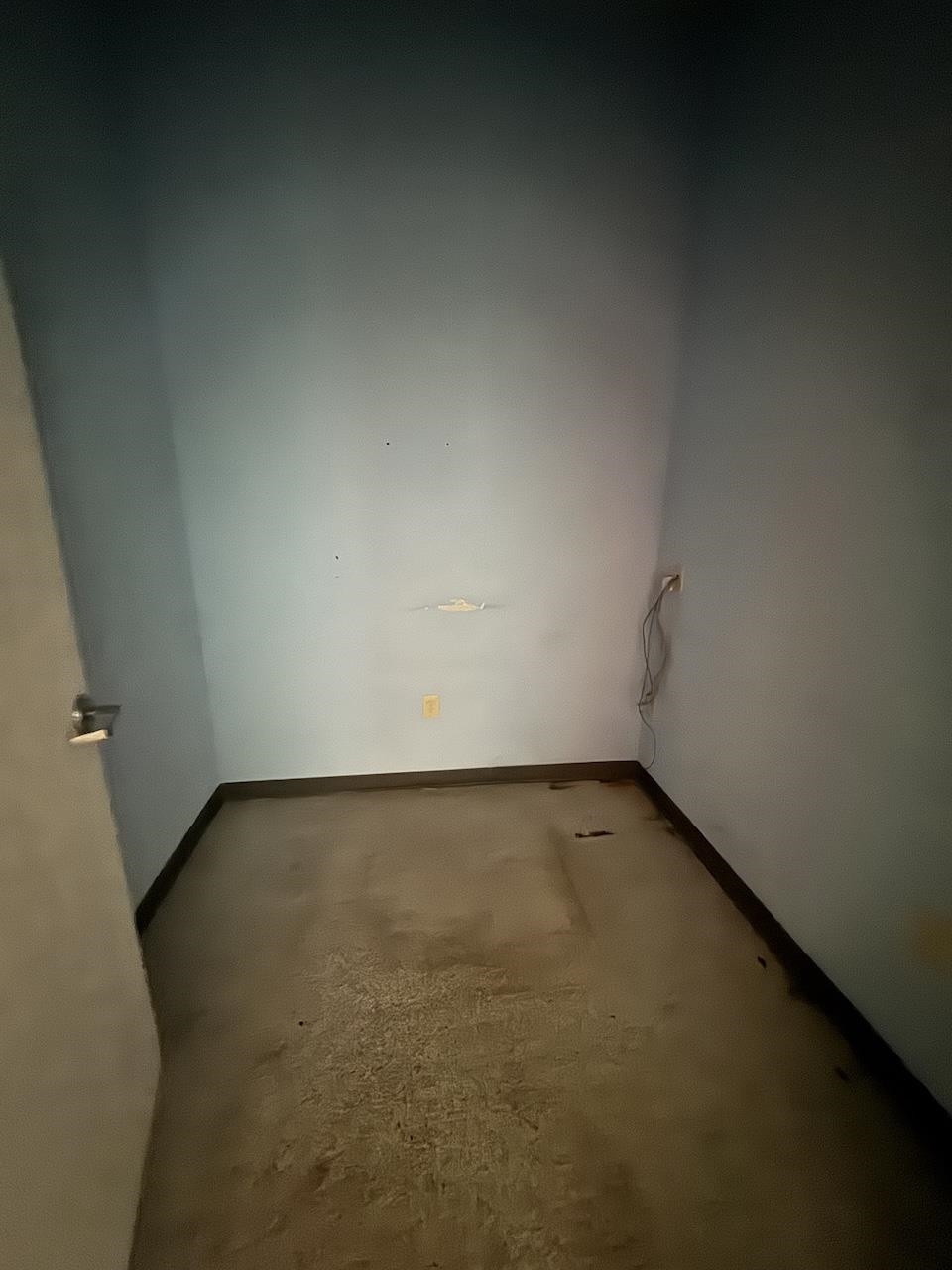 2128 Oakheart Rd. Property Photo 12