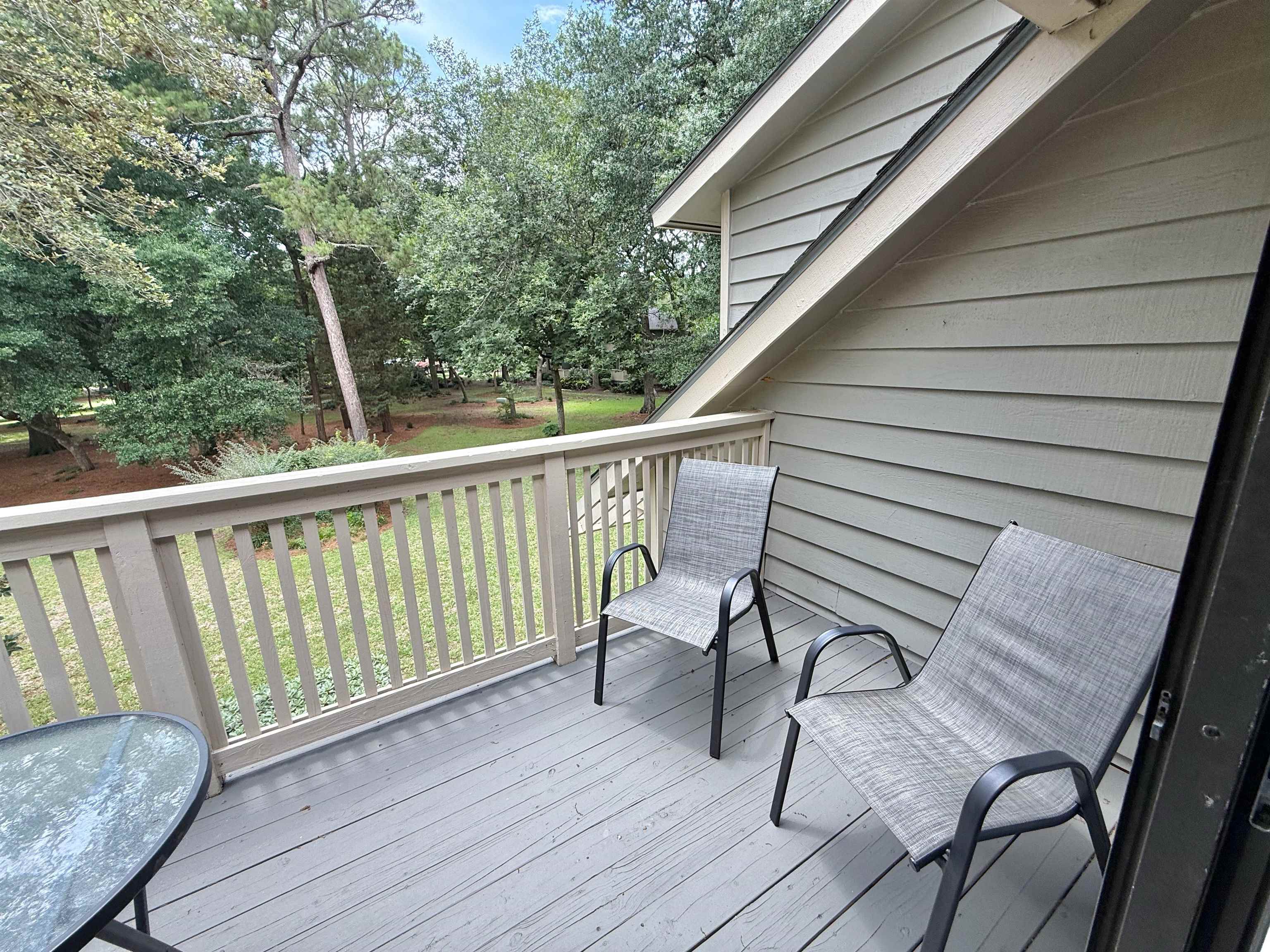 210 Westleton Dr. Property Photo 9