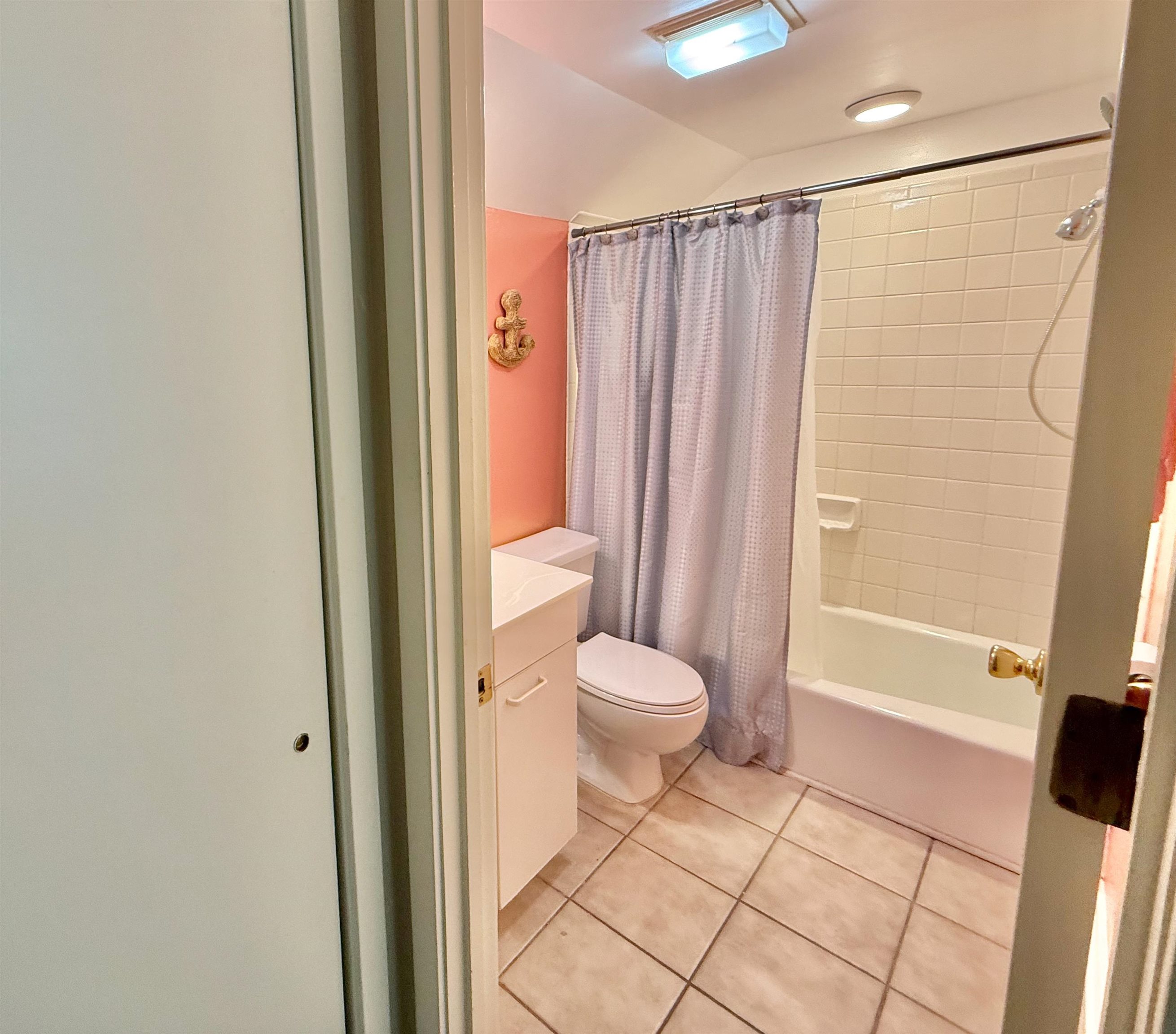 210 Westleton Dr. Property Photo 40