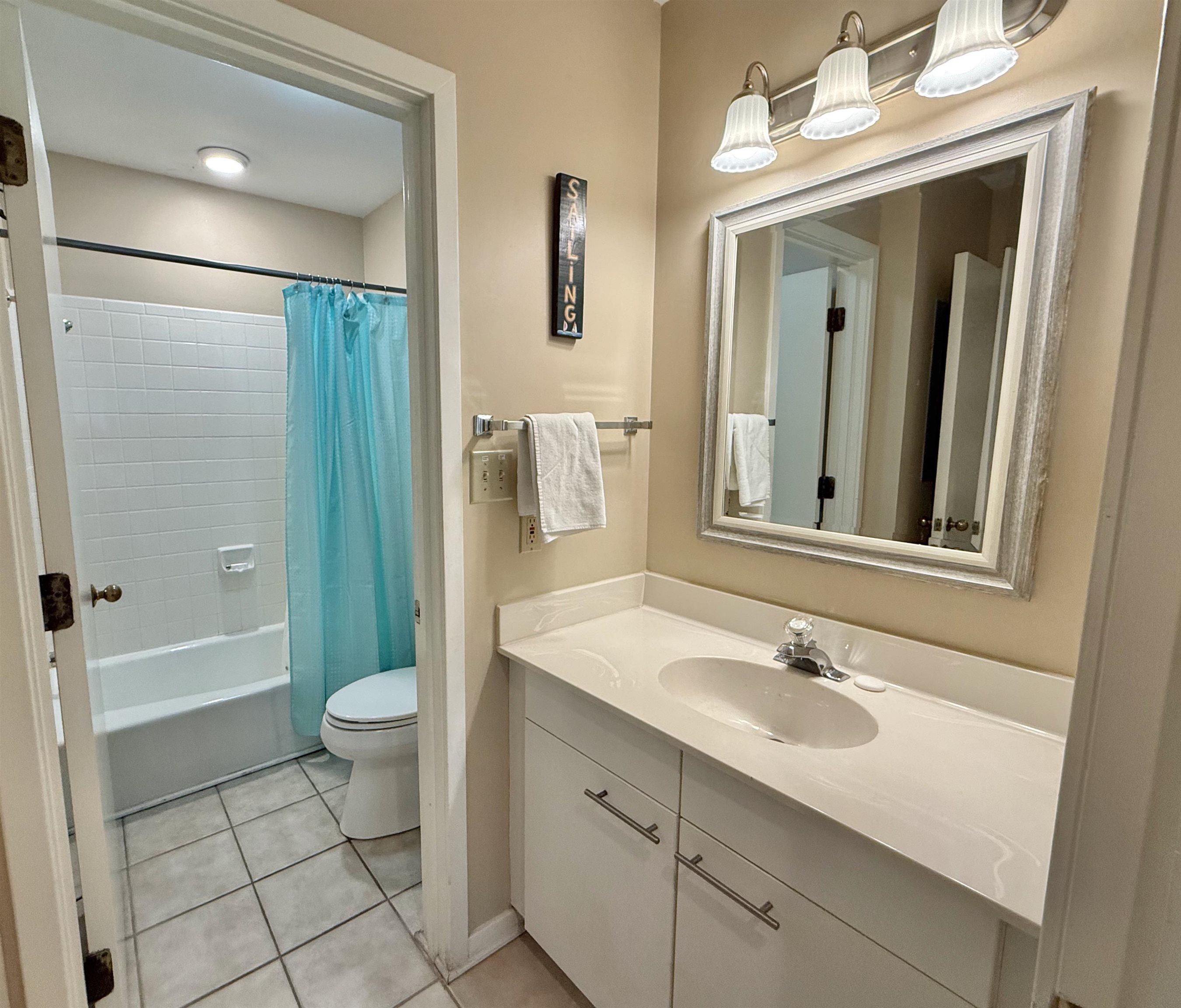 210 Westleton Dr. Property Photo 56