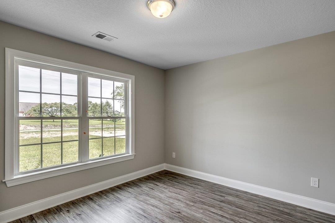 3581 Valley Forge Rd. Property Photo 4
